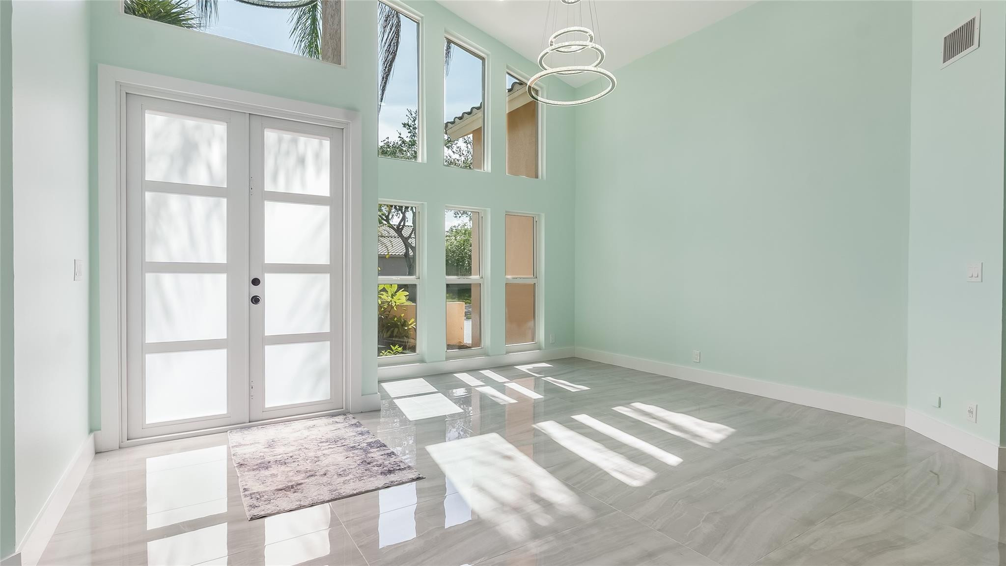 4255 NW 64th Ave