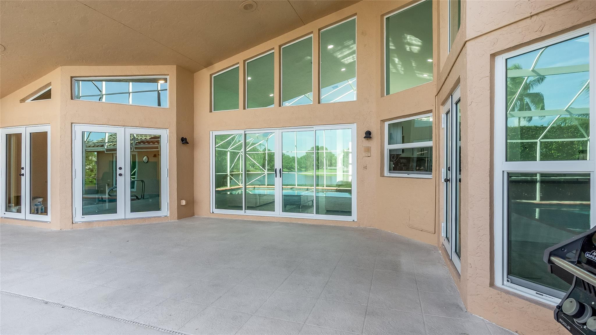 4255 NW 64th Ave