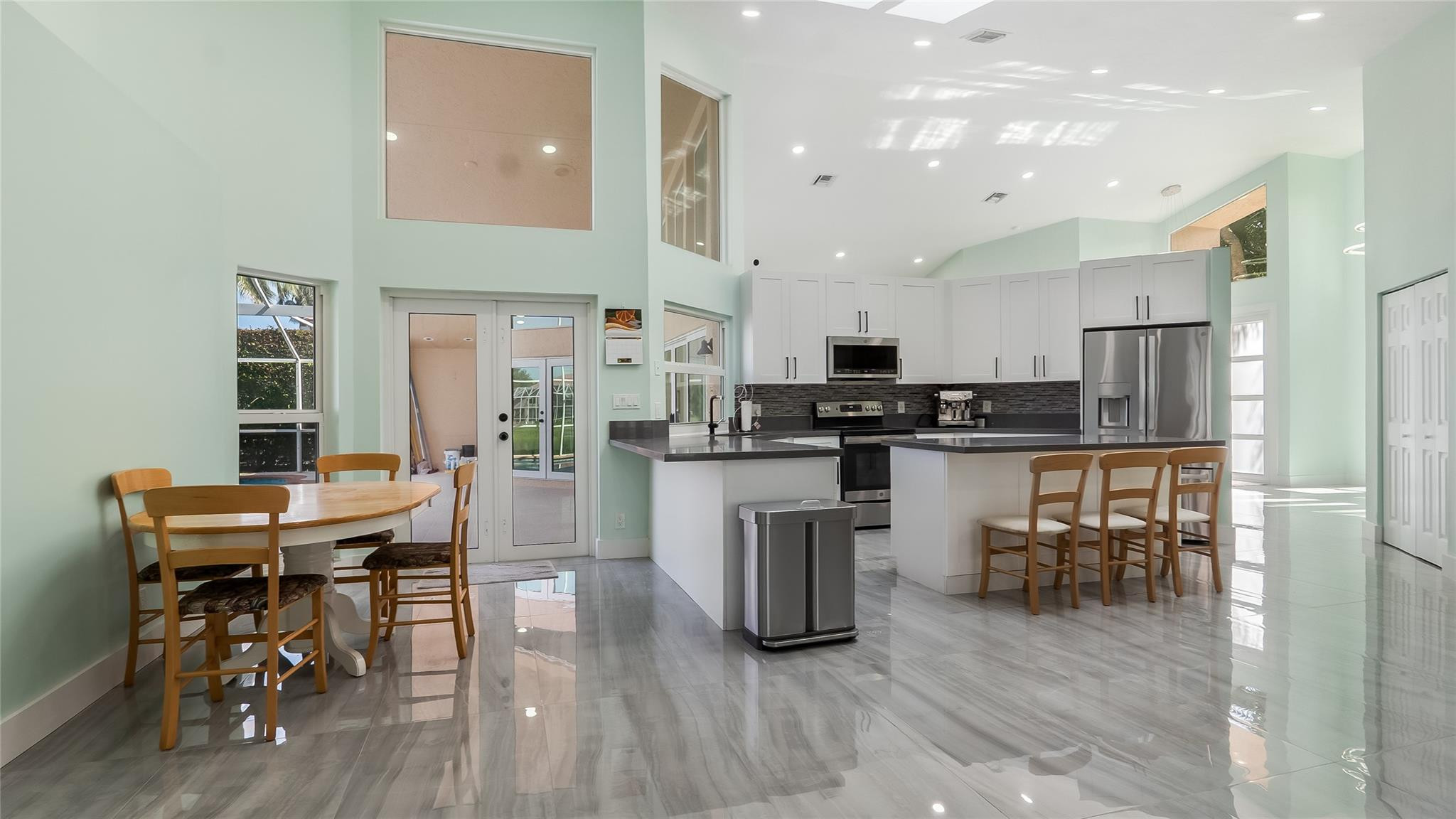 4255 NW 64th Ave