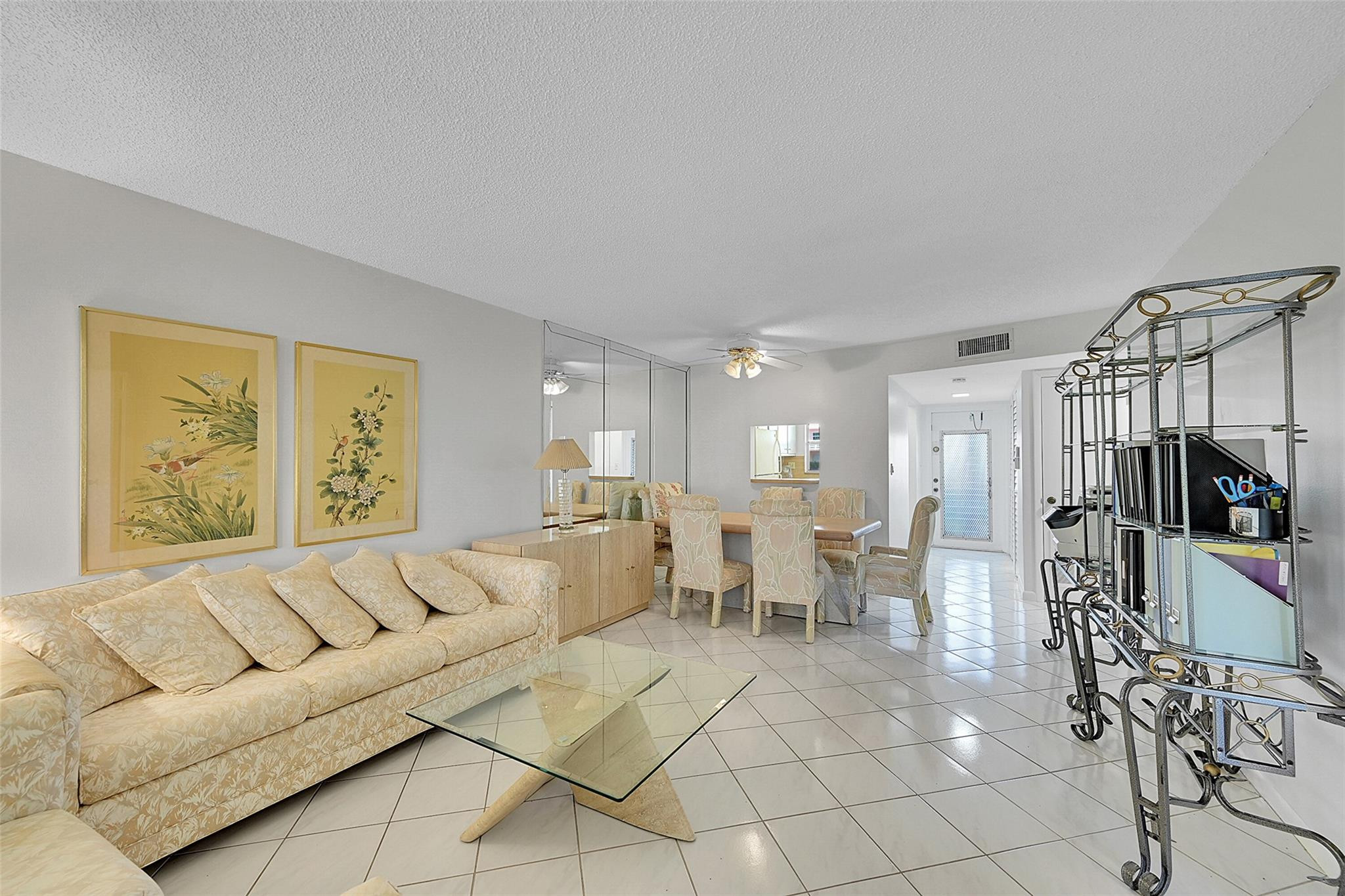 9480 Sunrise Lakes Blvd 111