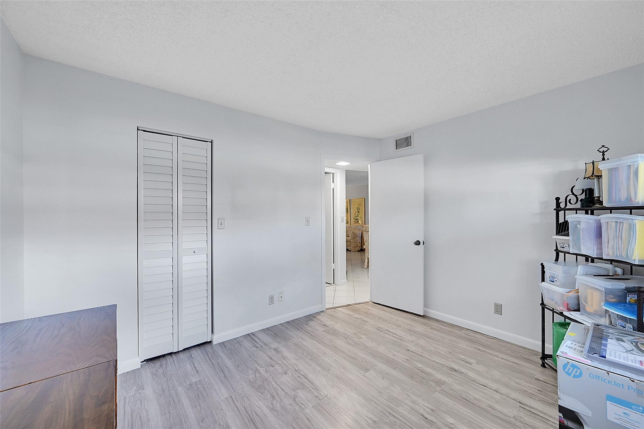 9480 Sunrise Lakes Blvd 111