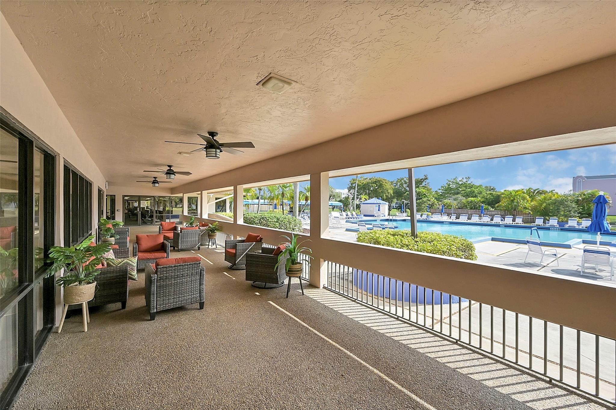 9761 Sunrise Lakes Blvd 301
