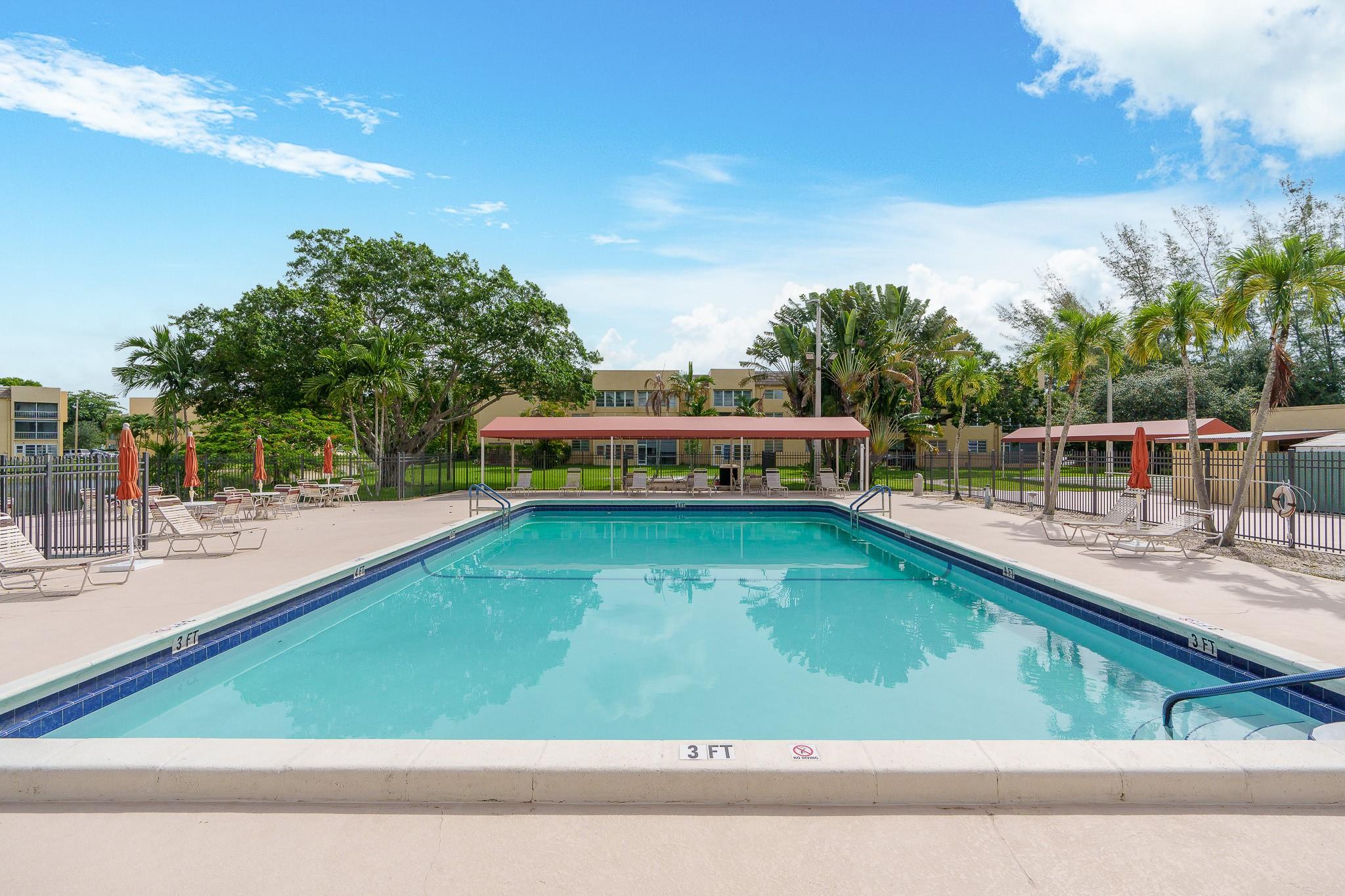 5961 NW 61st Ave 301