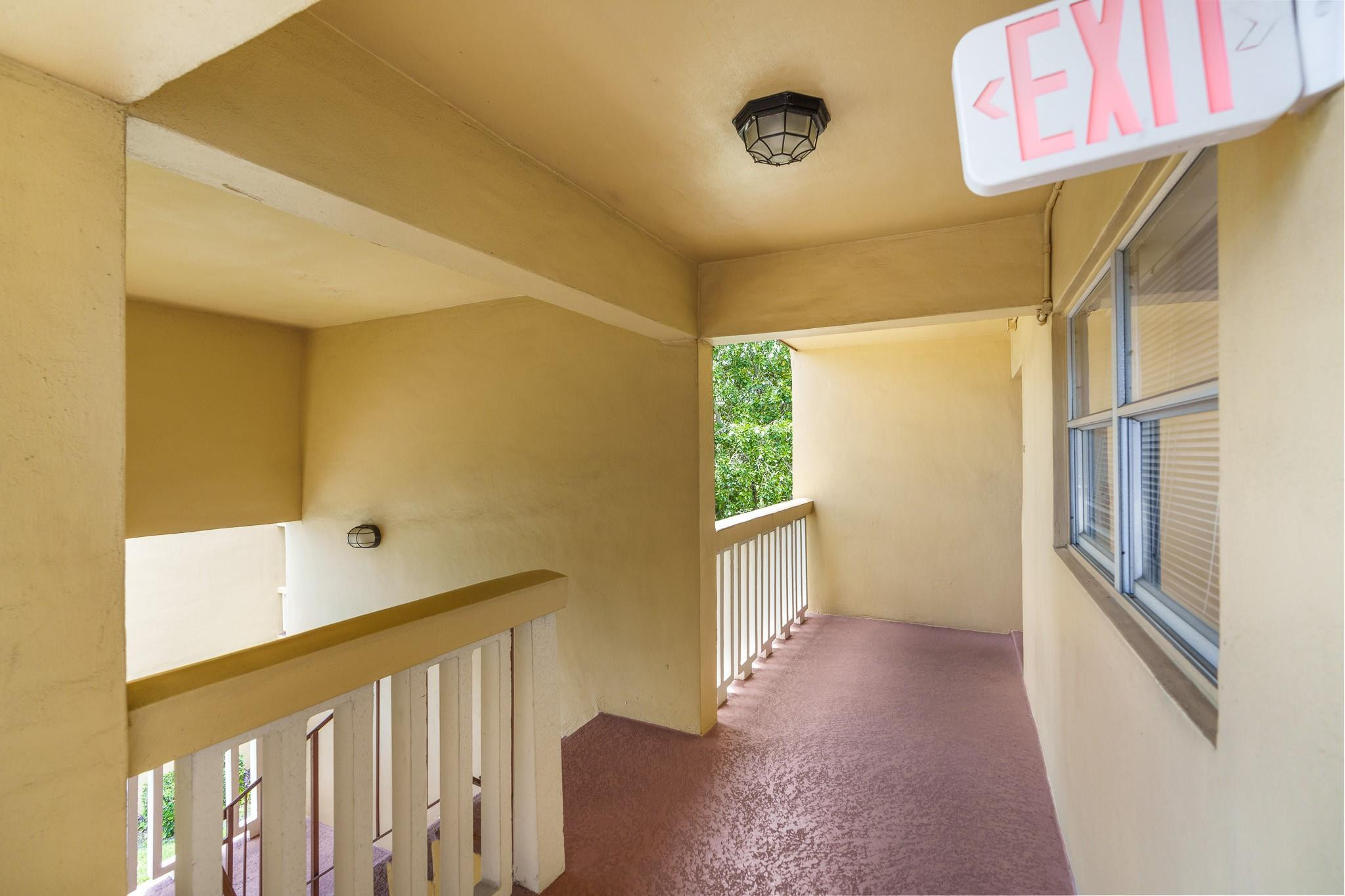 5961 NW 61st Ave 301