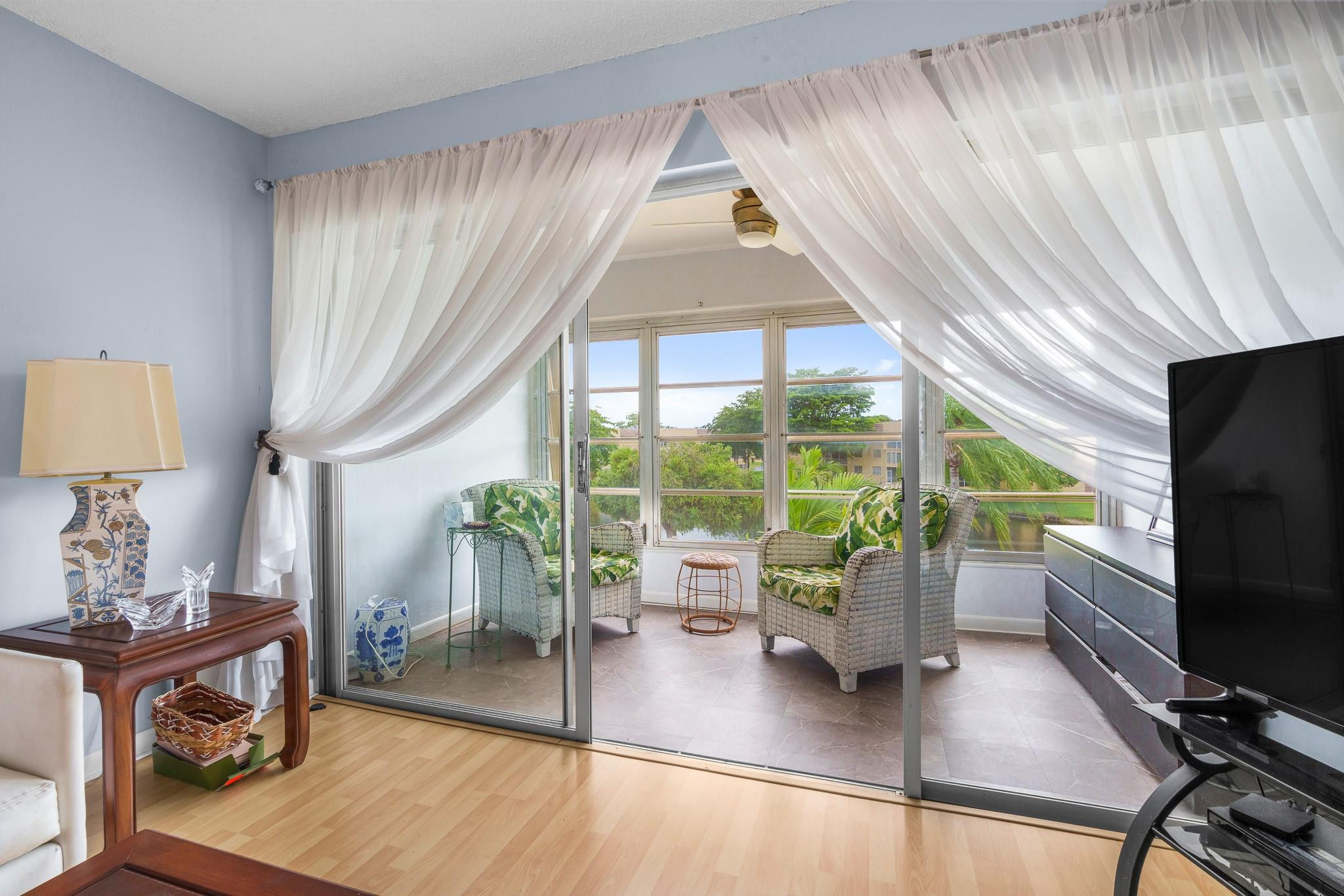 5961 NW 61st Ave 301