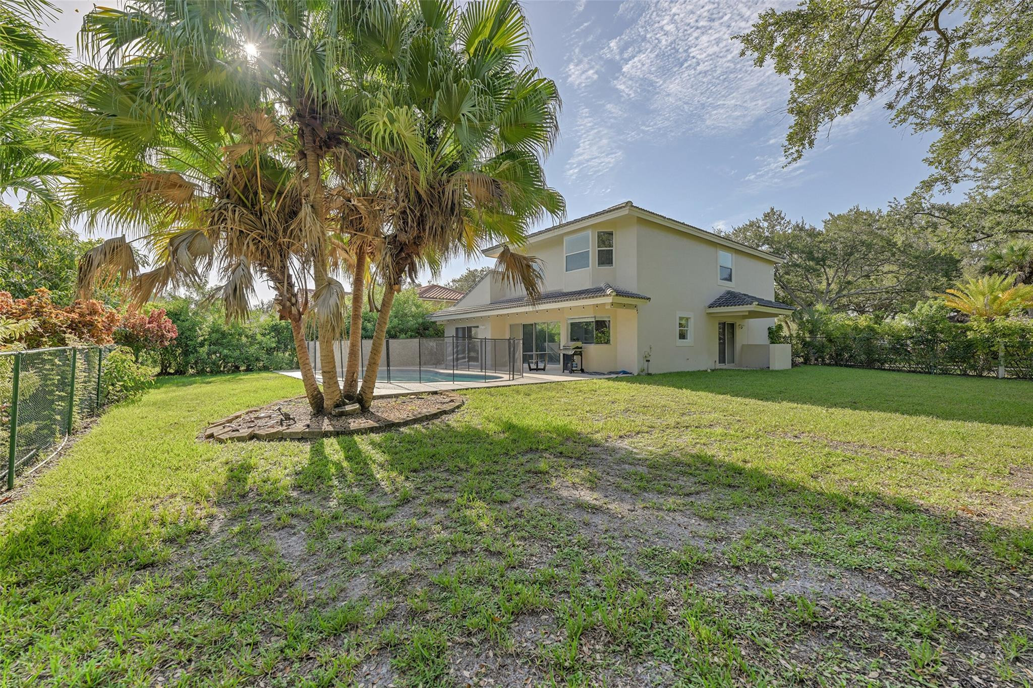 10004 NW 57th Pl