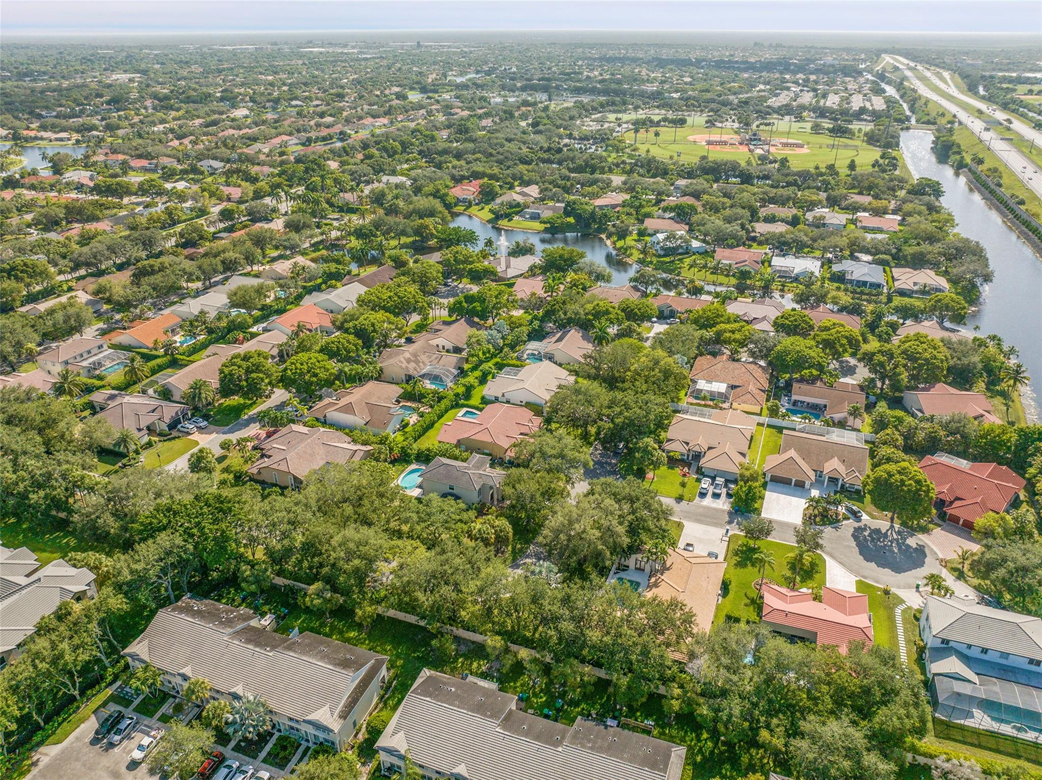 10004 NW 57th Pl
