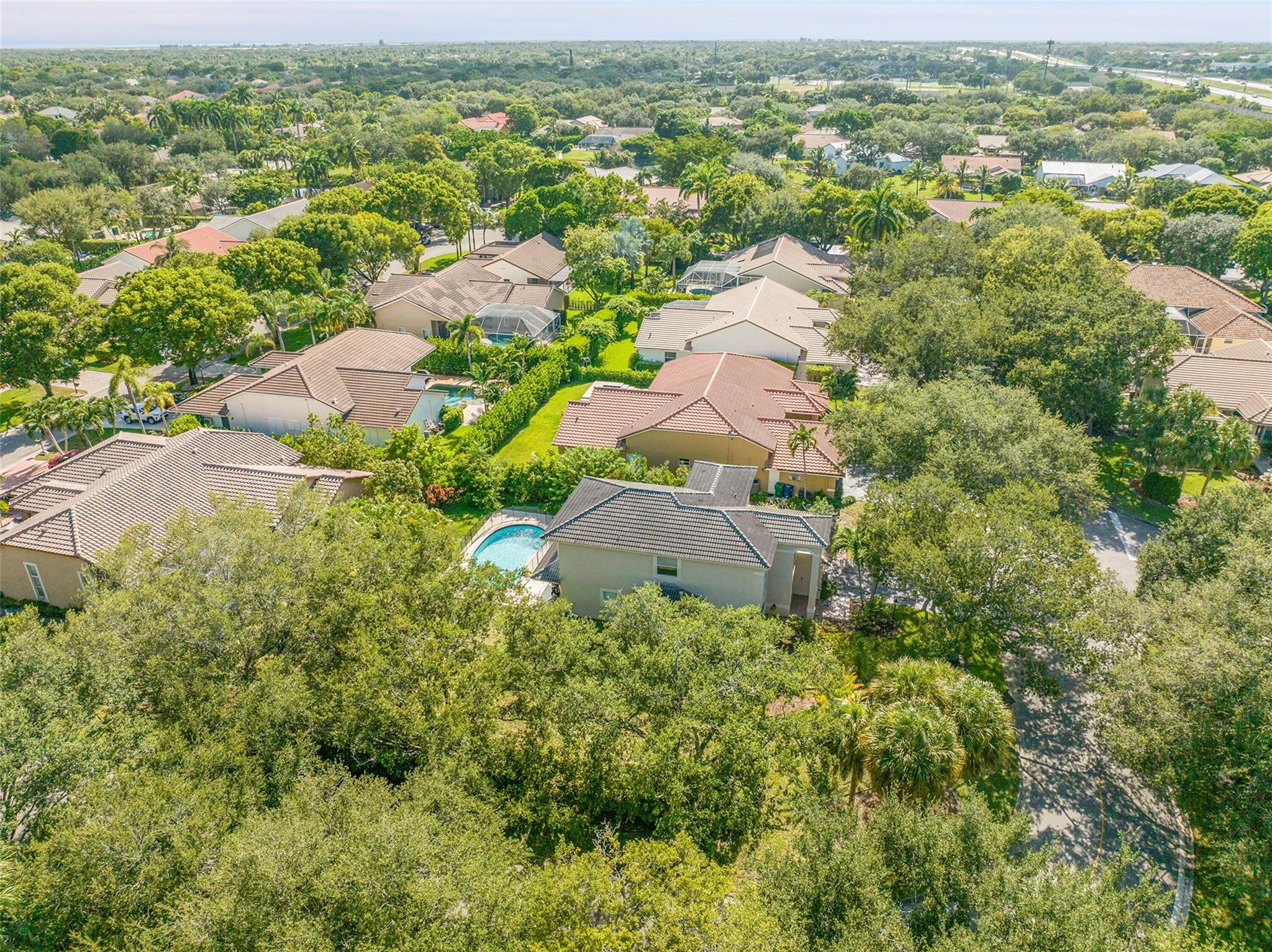 10004 NW 57th Pl