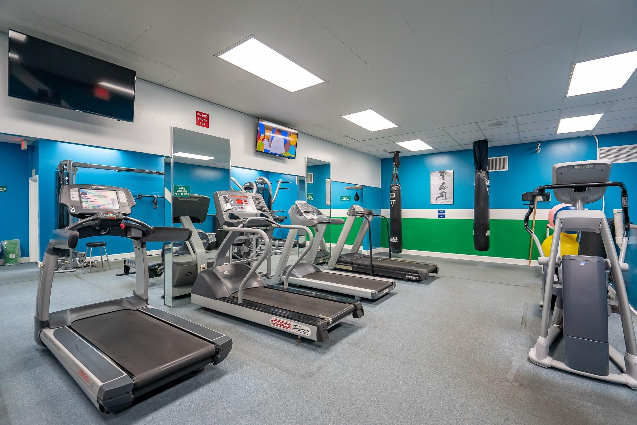 3767 Cocoplum Cir 3767