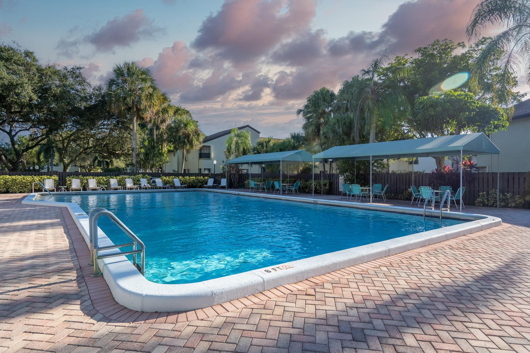 3767 Cocoplum Cir 3767