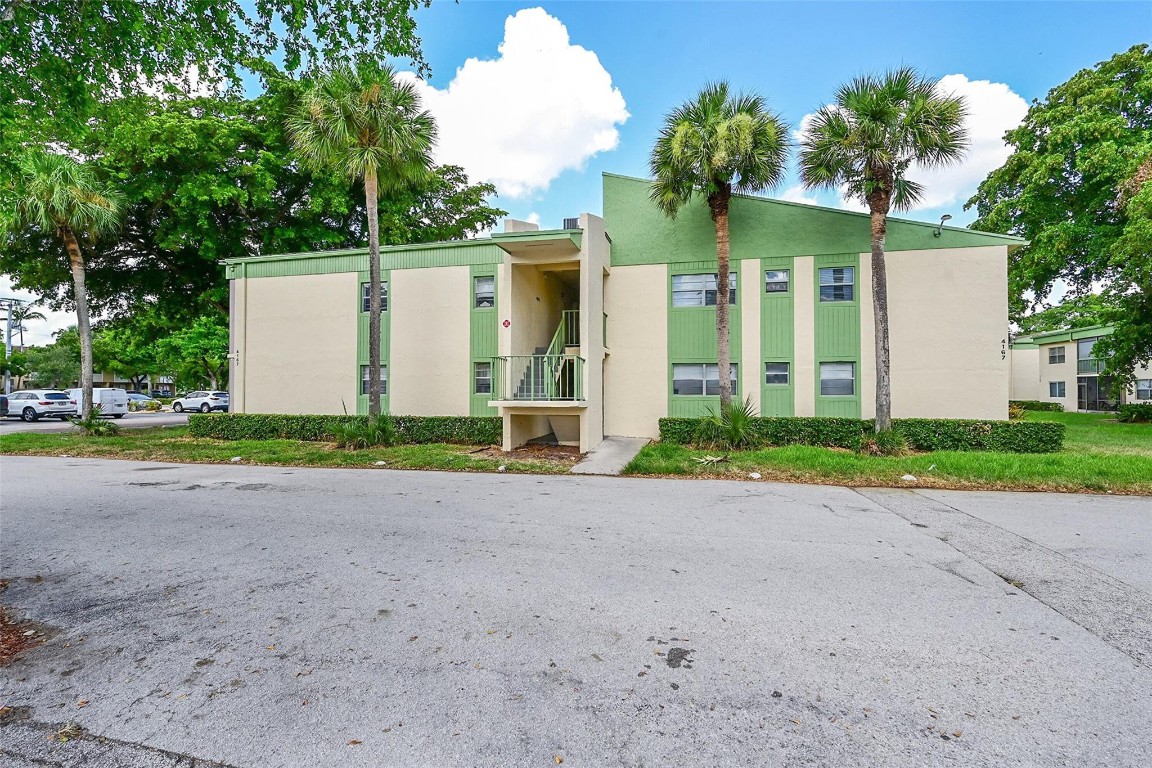 4167 NW 90th Avenue 203