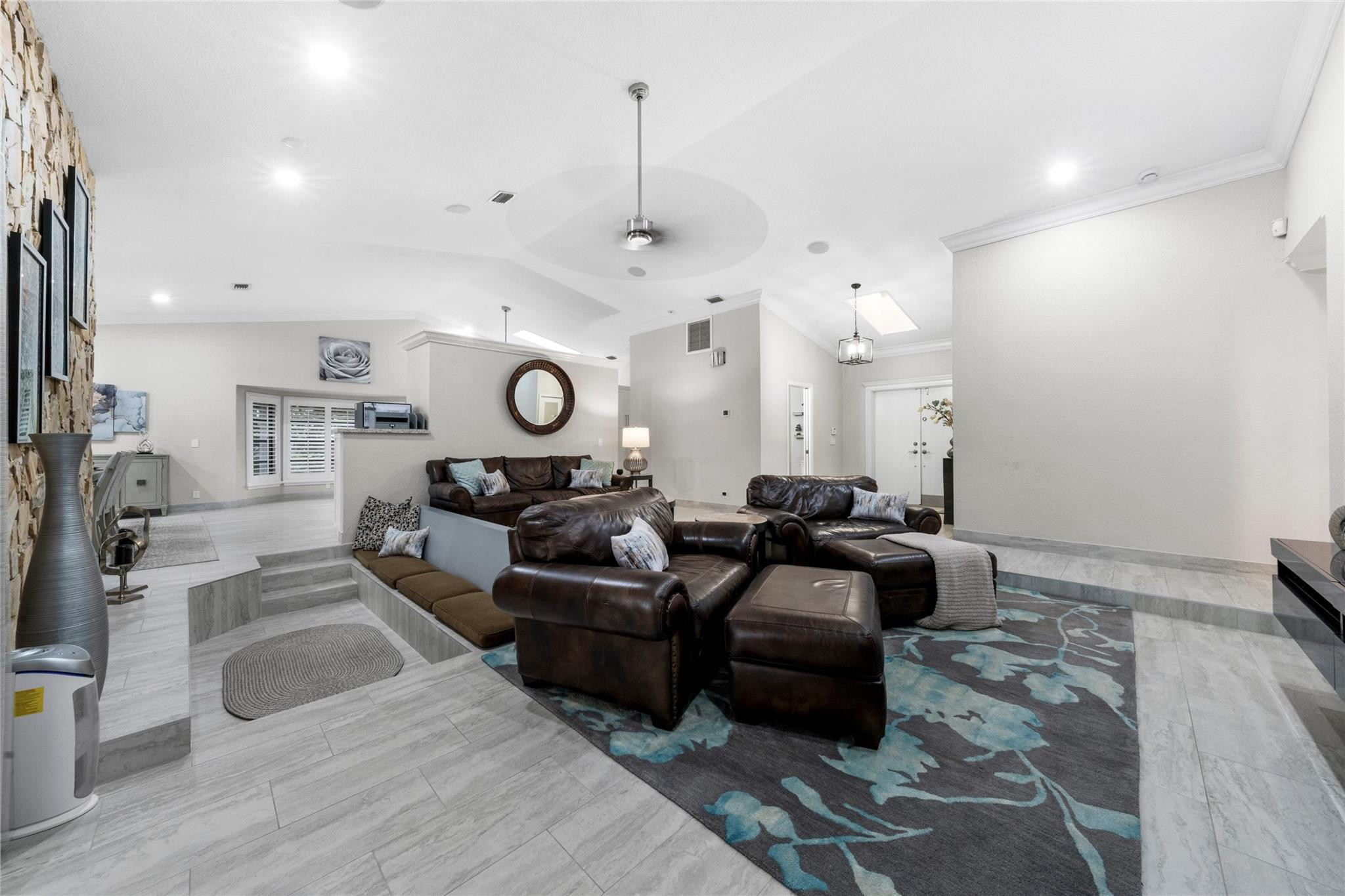 10939 NW 9th Mnr