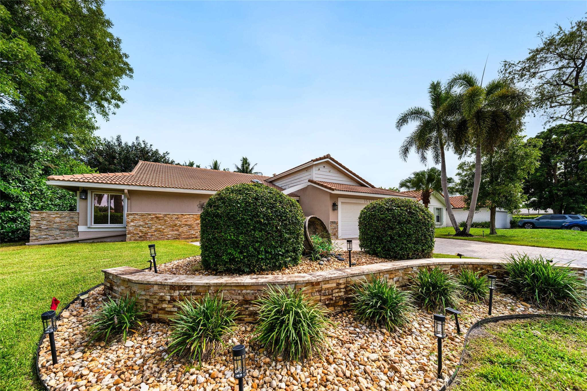 10939 NW 9th Mnr