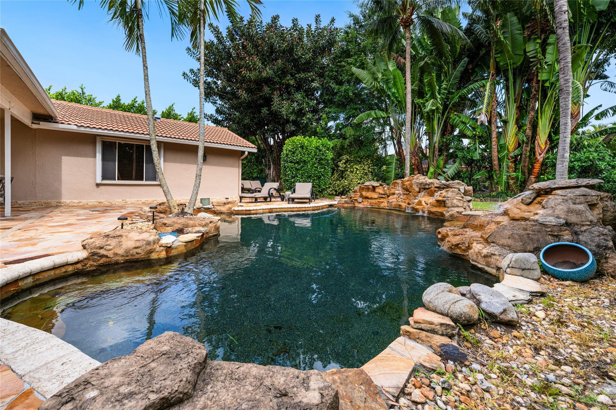 10939 NW 9th Mnr