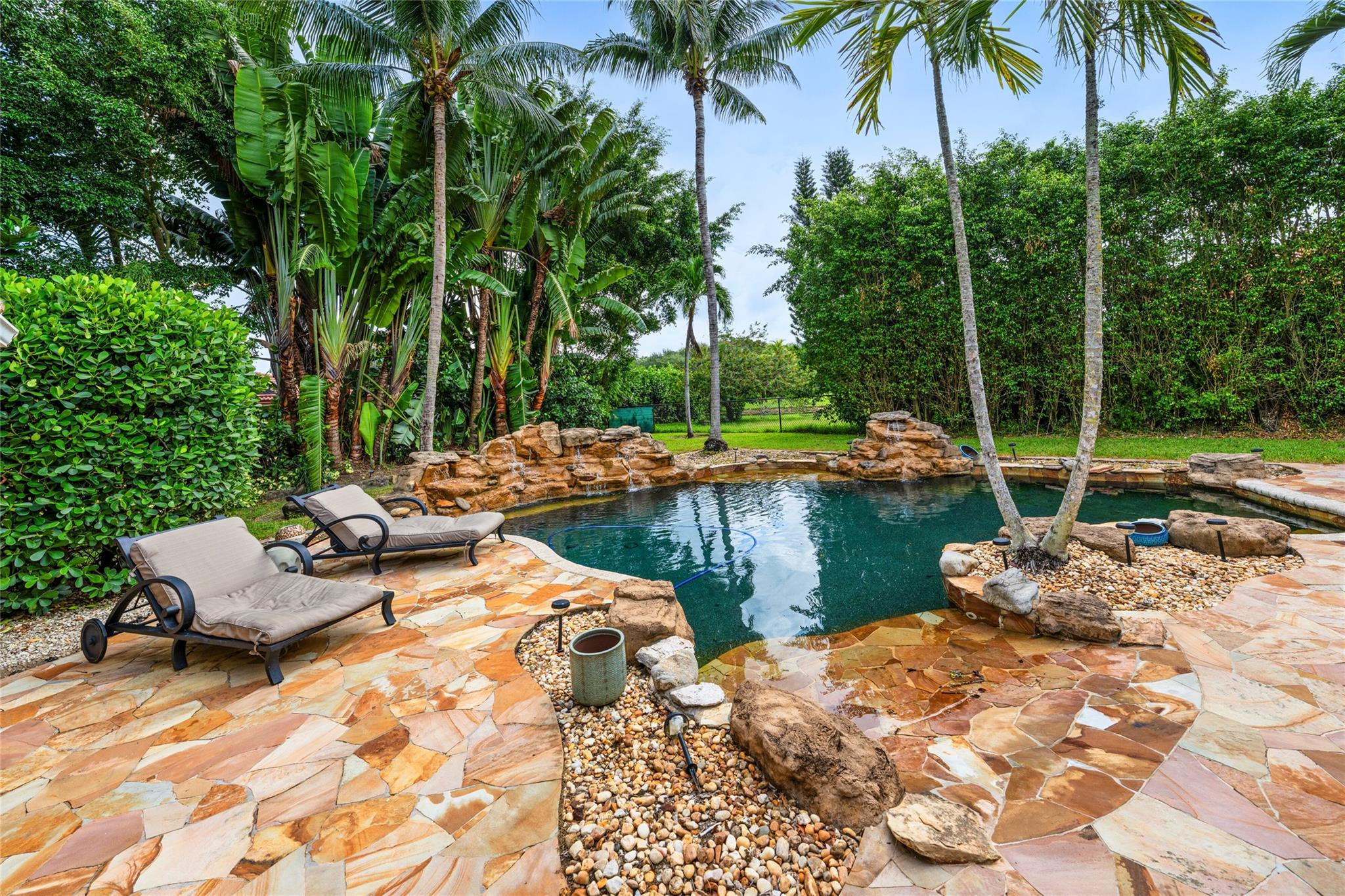10939 NW 9th Mnr