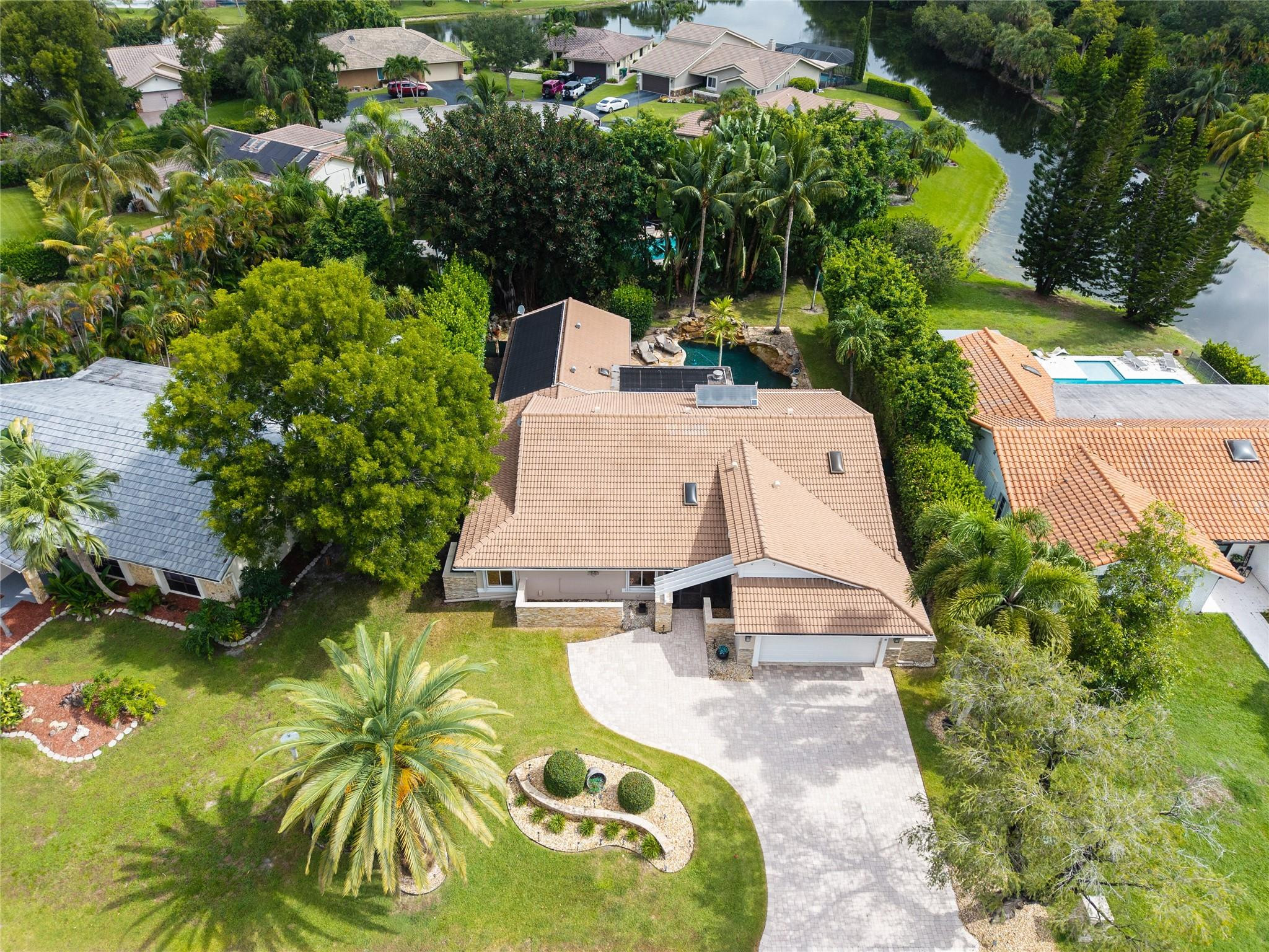 10939 NW 9th Mnr