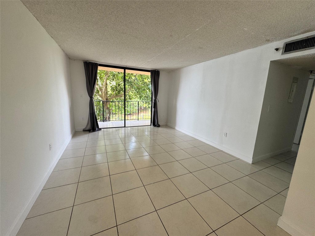 9688 W Fontainebleau Blvd 211