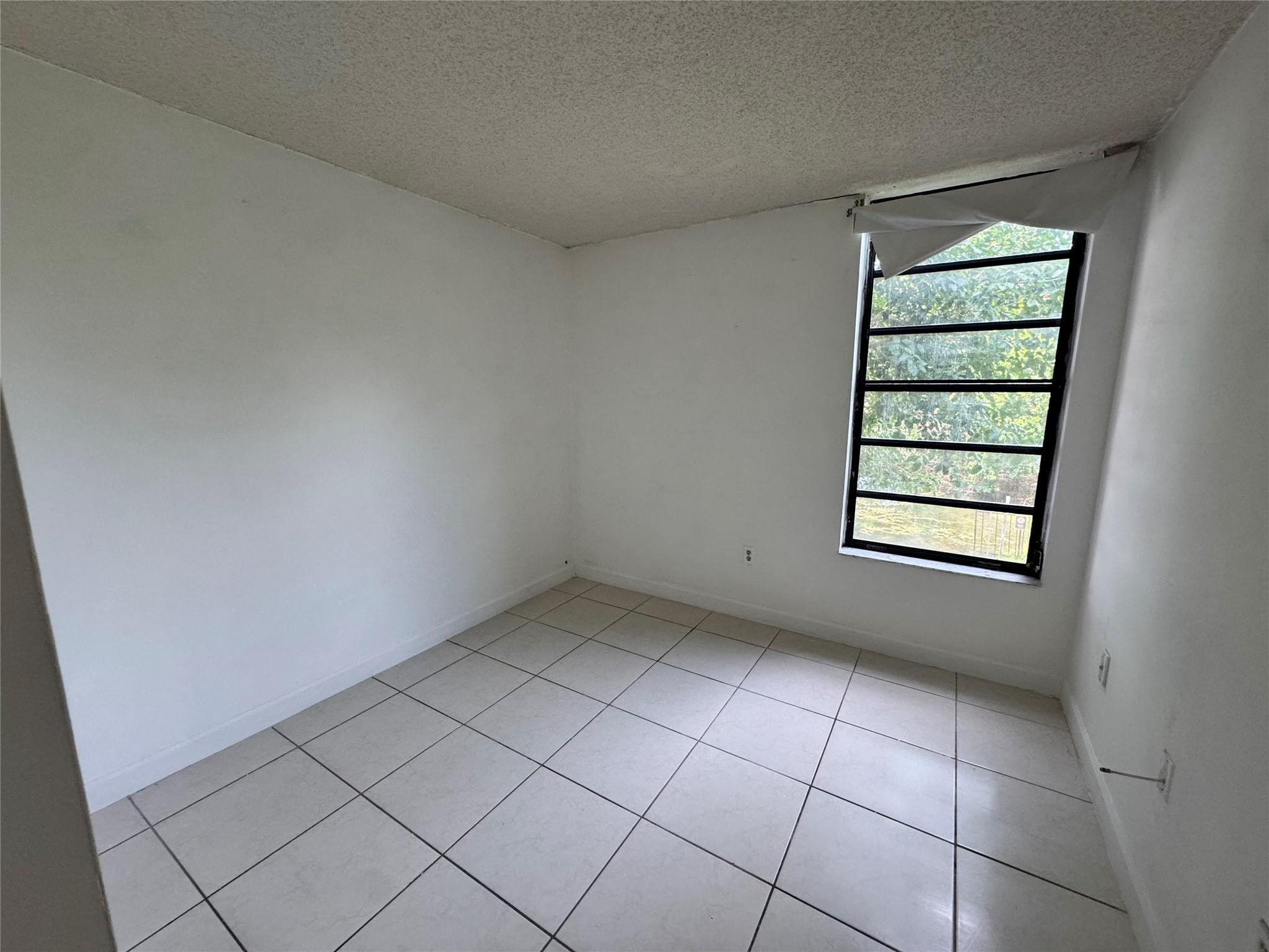 9688 W Fontainebleau Blvd 211