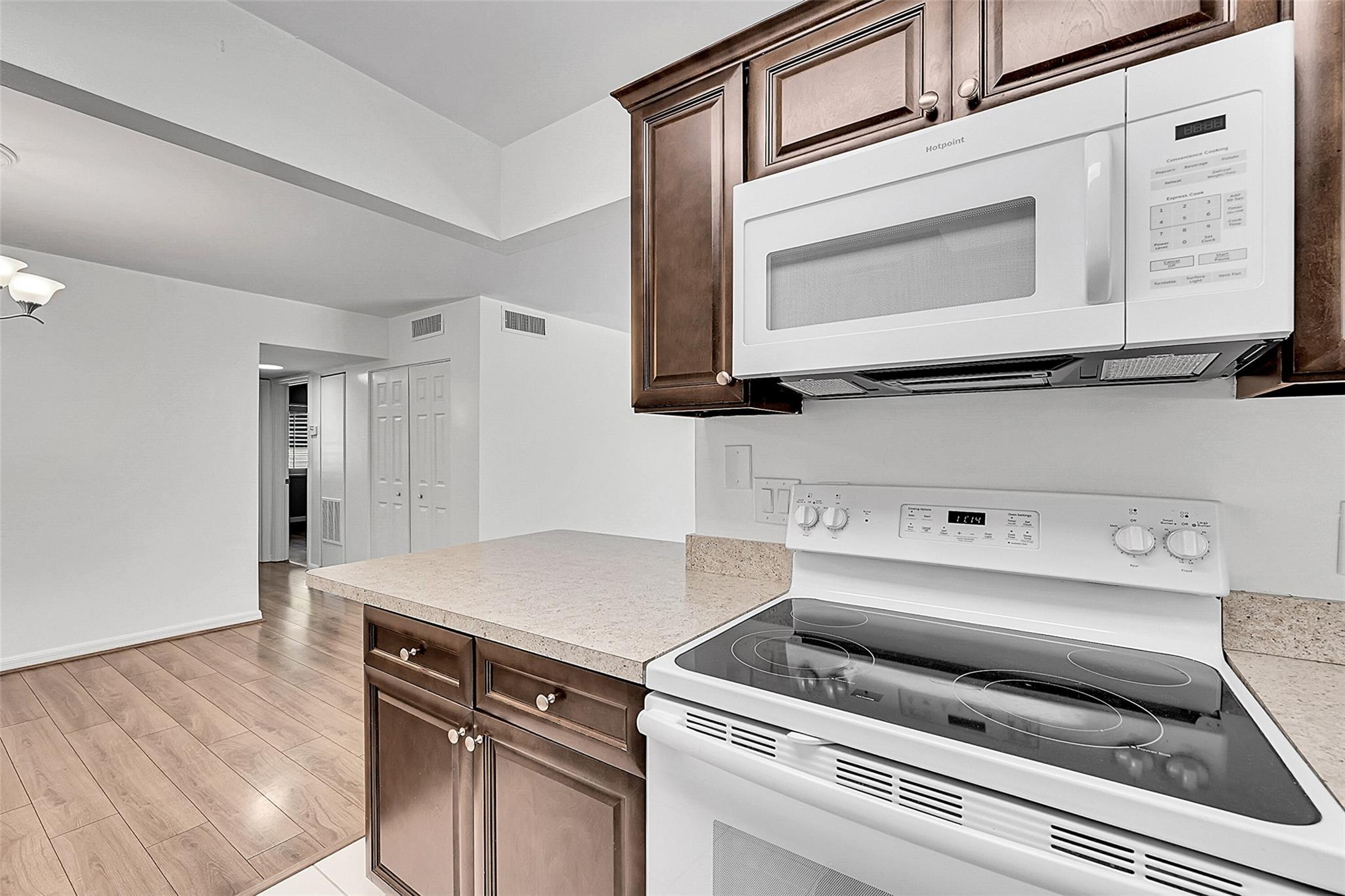 1074 NW 13th St 155C