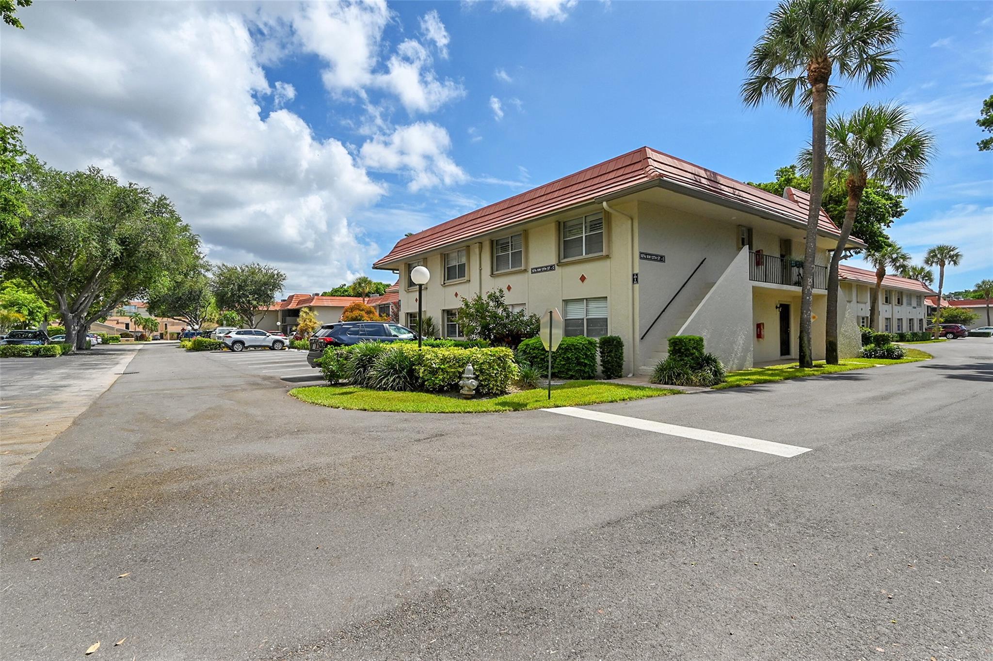 1074 NW 13th St 155C