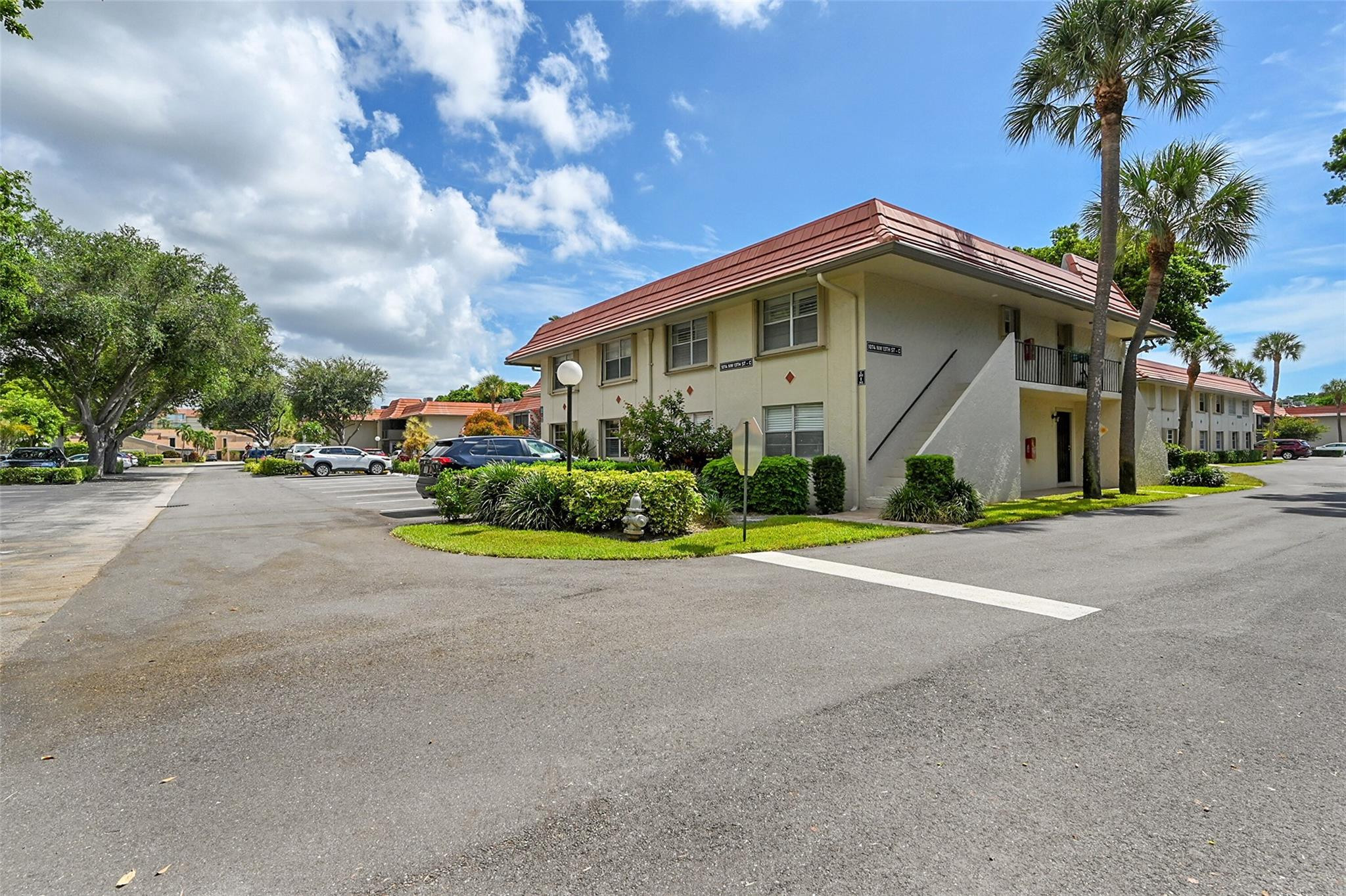 1074 NW 13th St 155C