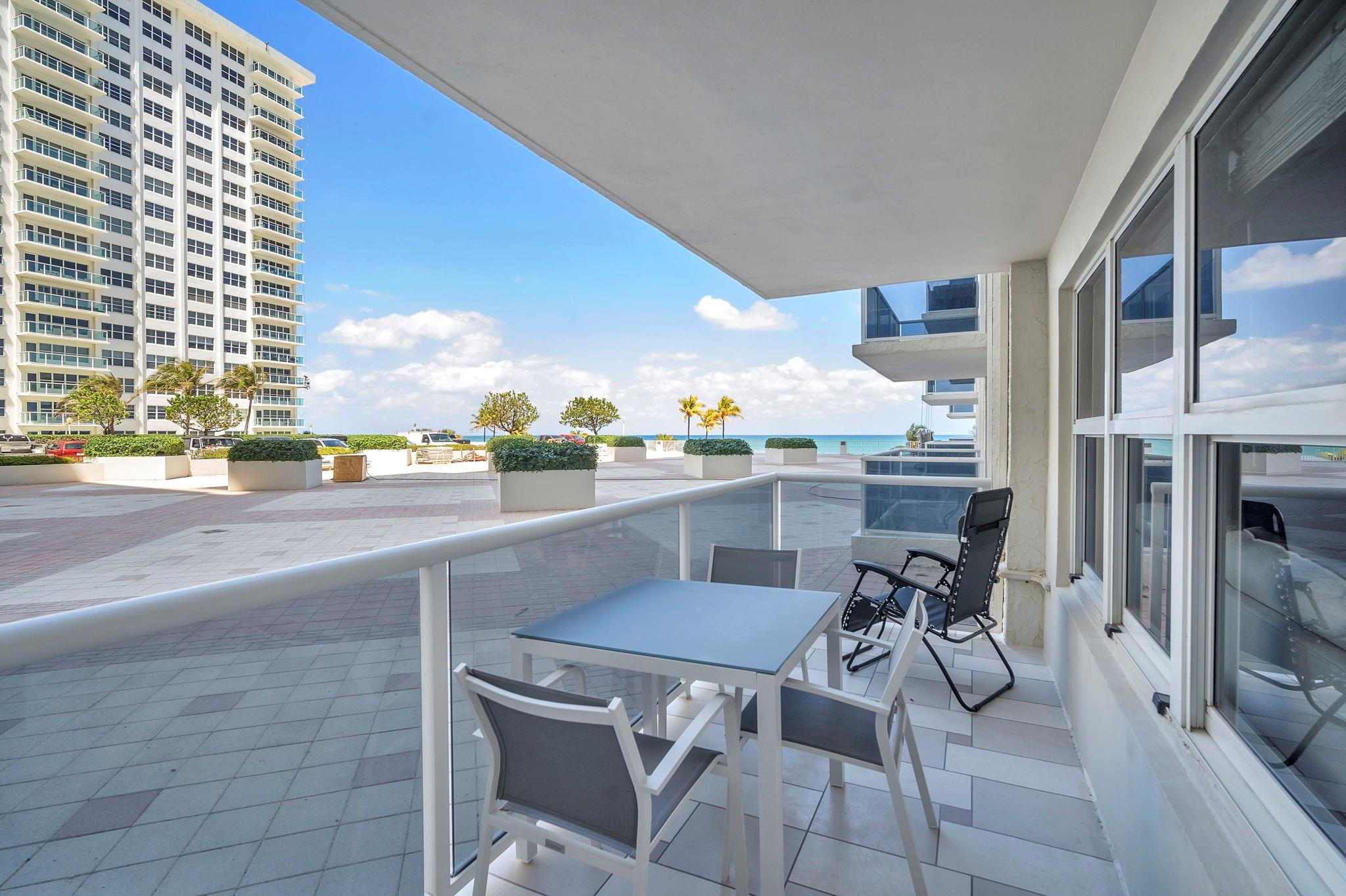 3500 Galt Ocean Dr 114