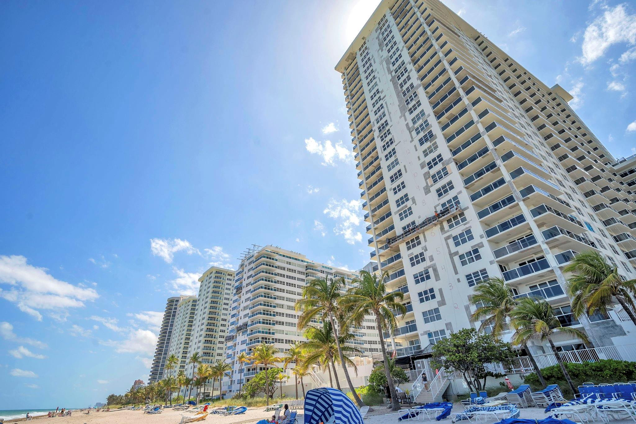 3500 Galt Ocean Dr 114