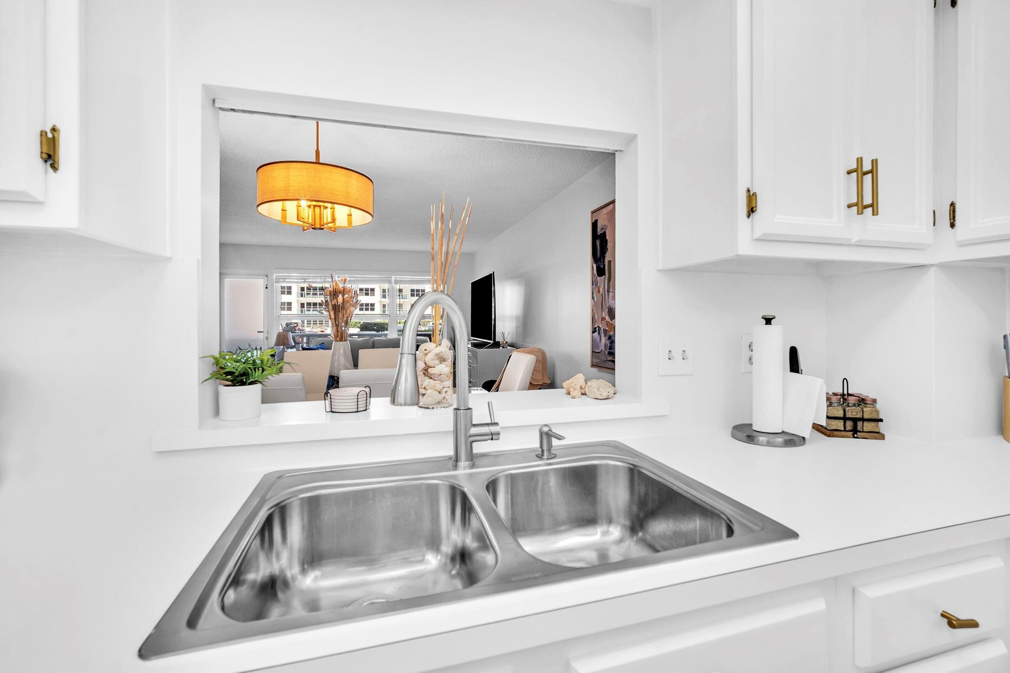 3500 Galt Ocean Dr 114