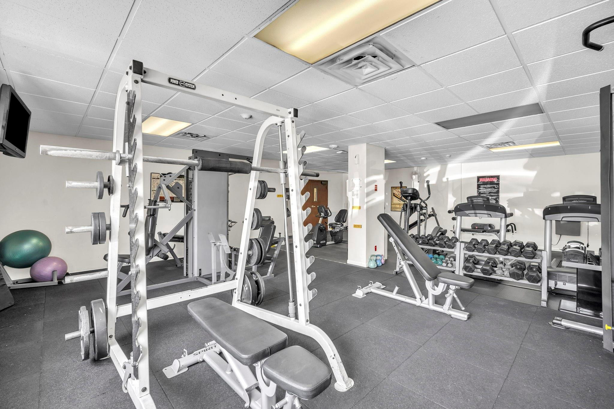 3500 Galt Ocean Dr 114