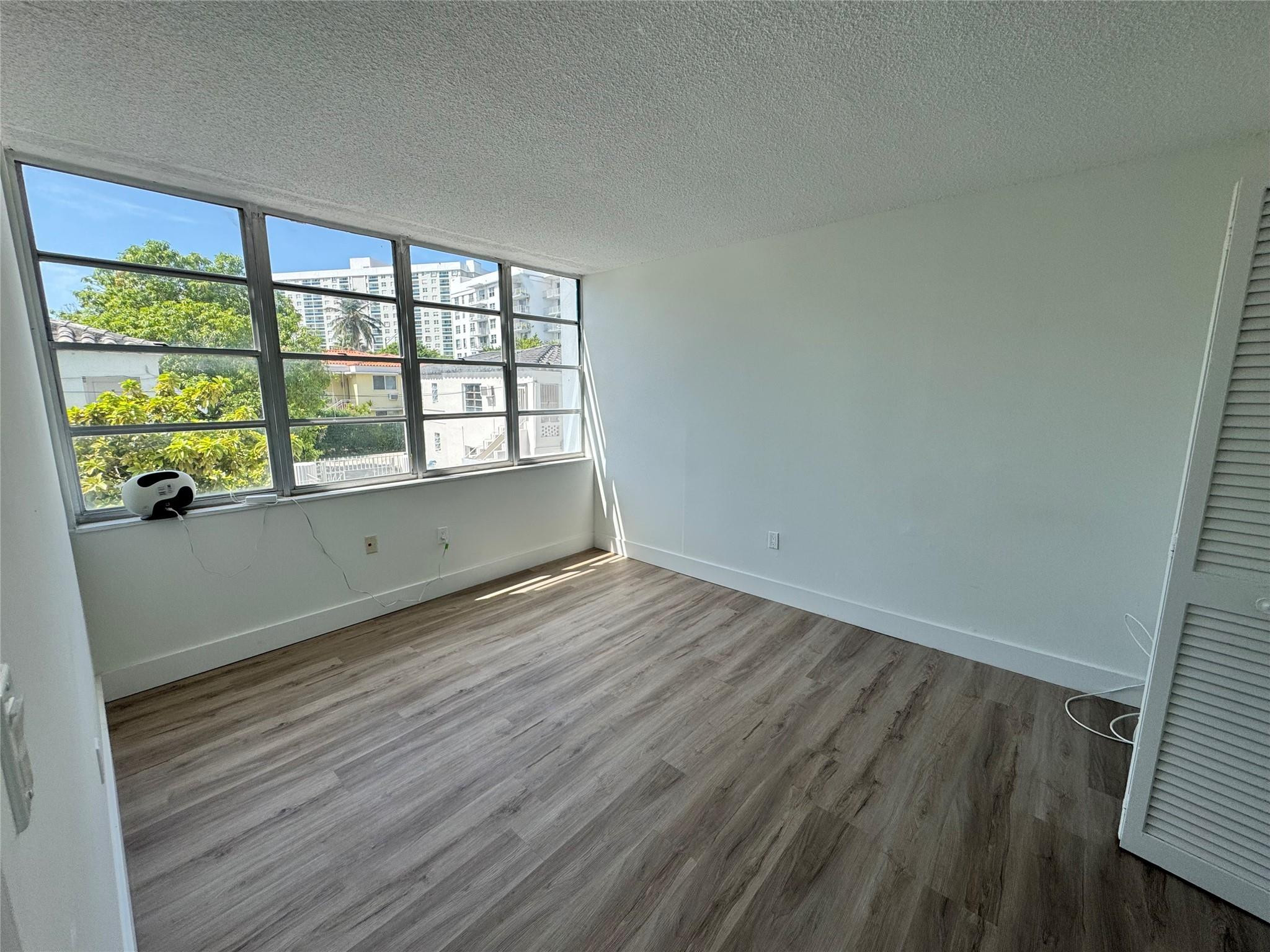 6855 Abbott Ave 201