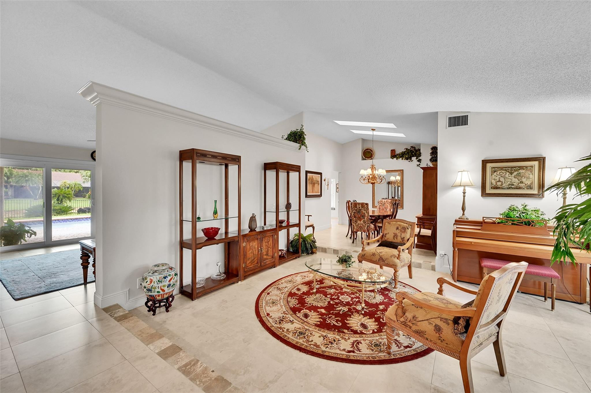 11270 NW 1st Ct