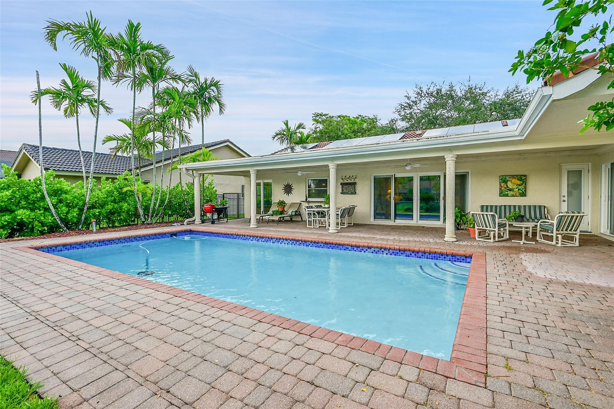 11270 NW 1st Ct