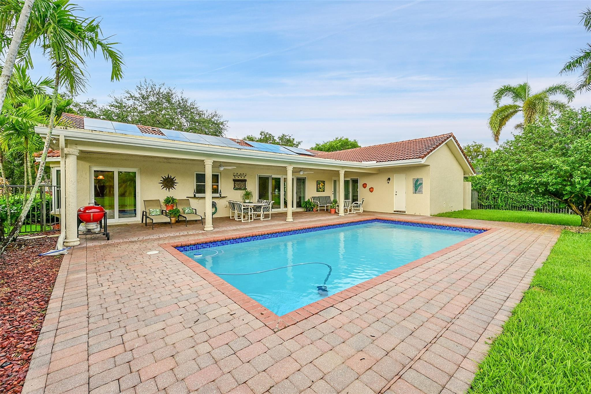 11270 NW 1st Ct
