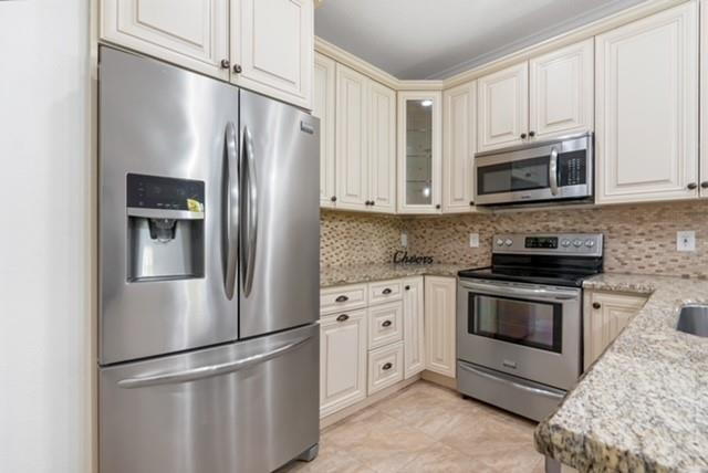 5611 NW 118th Dr 5611