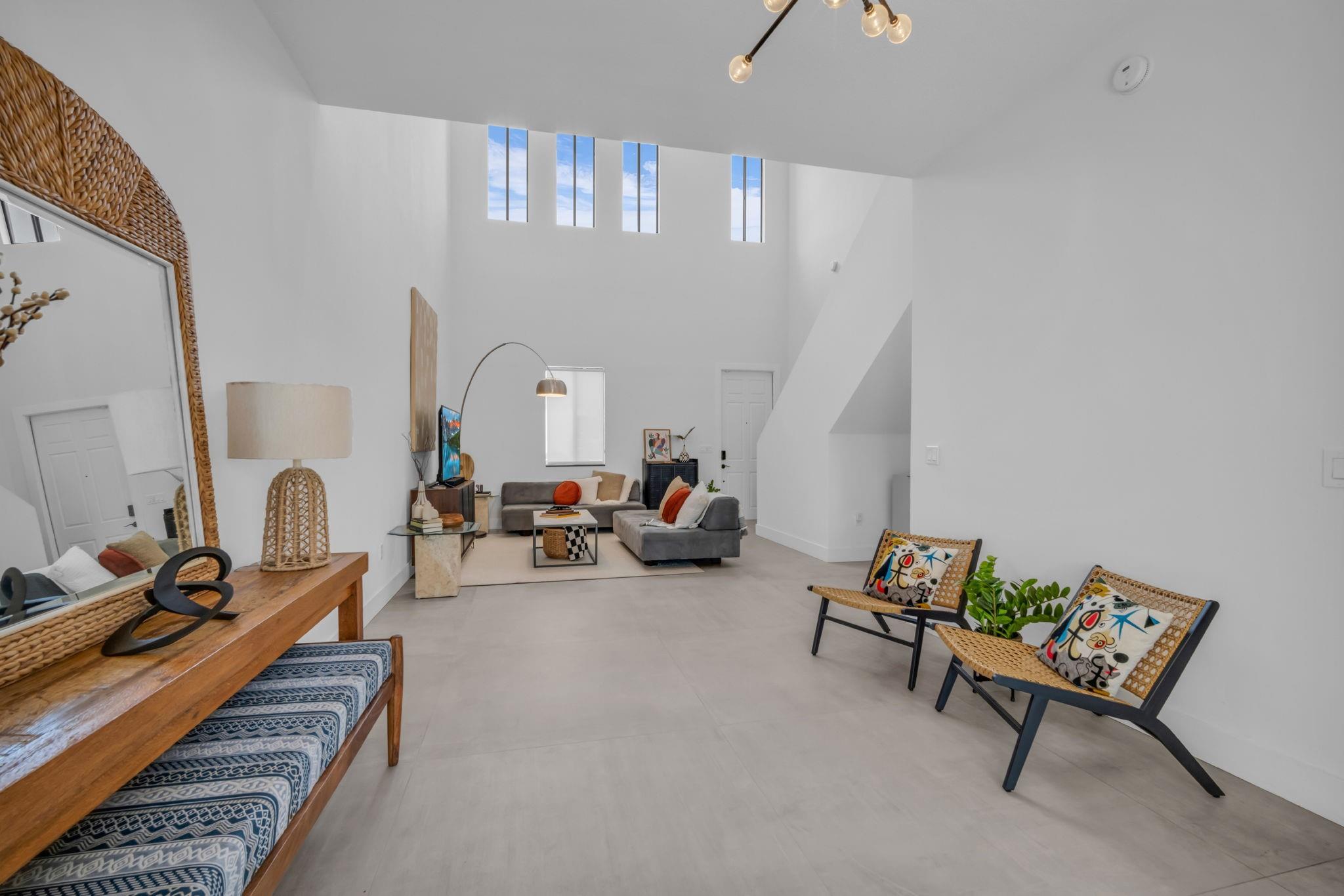 2420 Venetian Way 2420