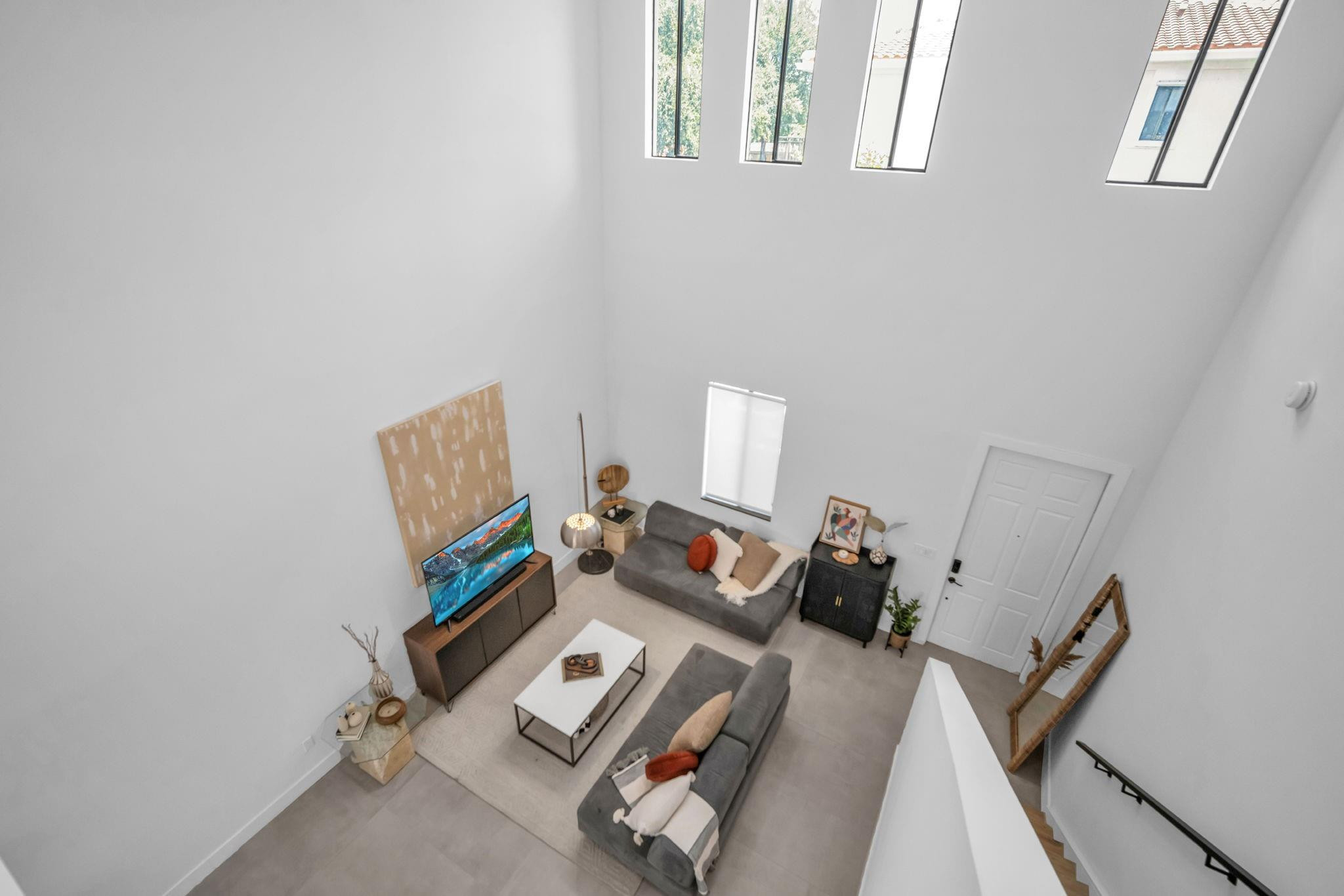 2420 Venetian Way 2420