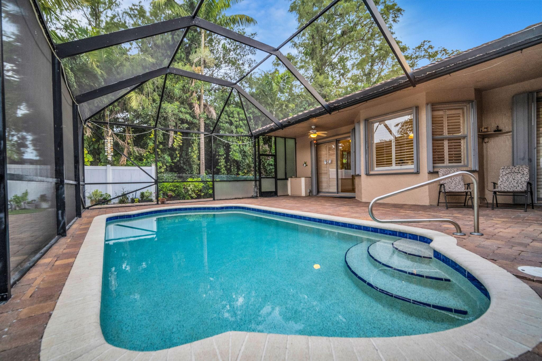 5523 NW 57th Ter