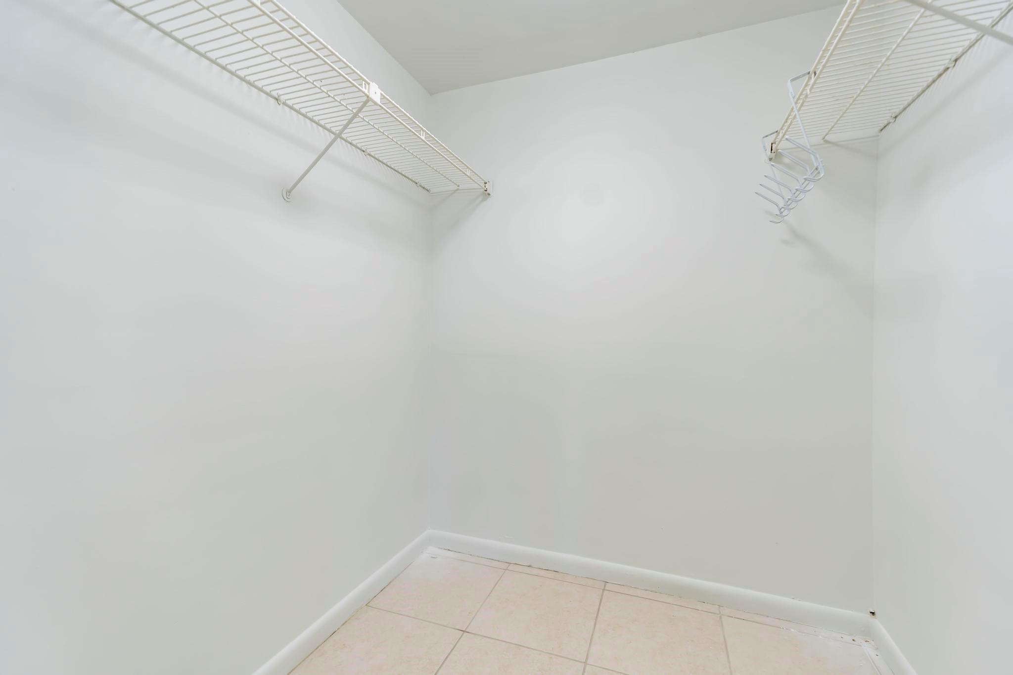 17 Willowbrook Ln 204