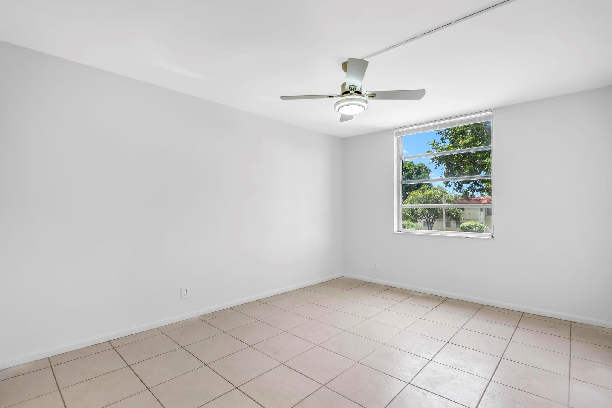 17 Willowbrook Ln 204