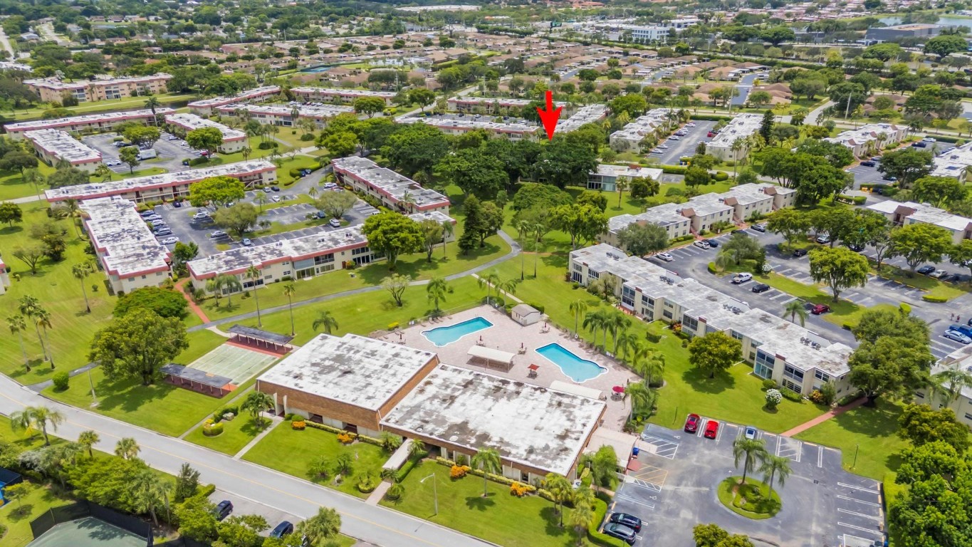 17 Willowbrook Ln 204