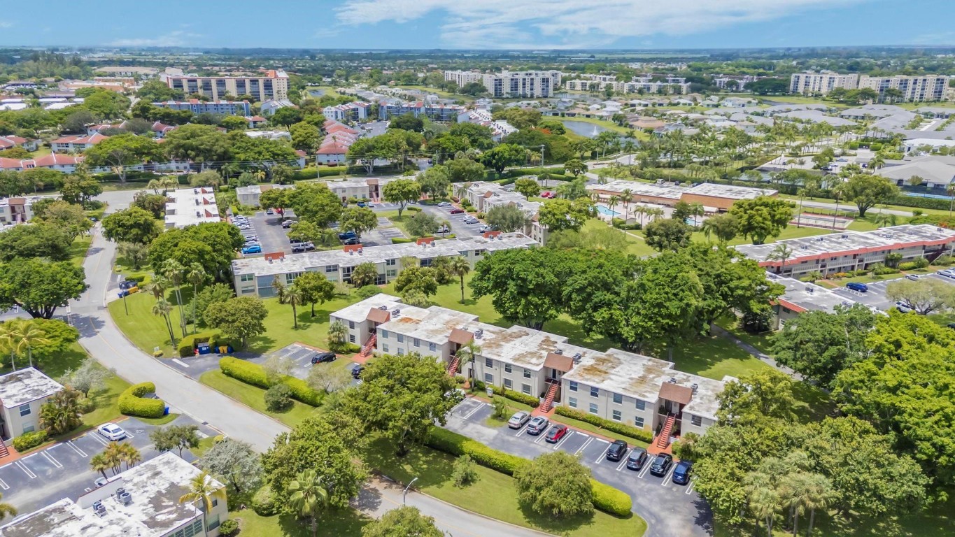 17 Willowbrook Ln 204