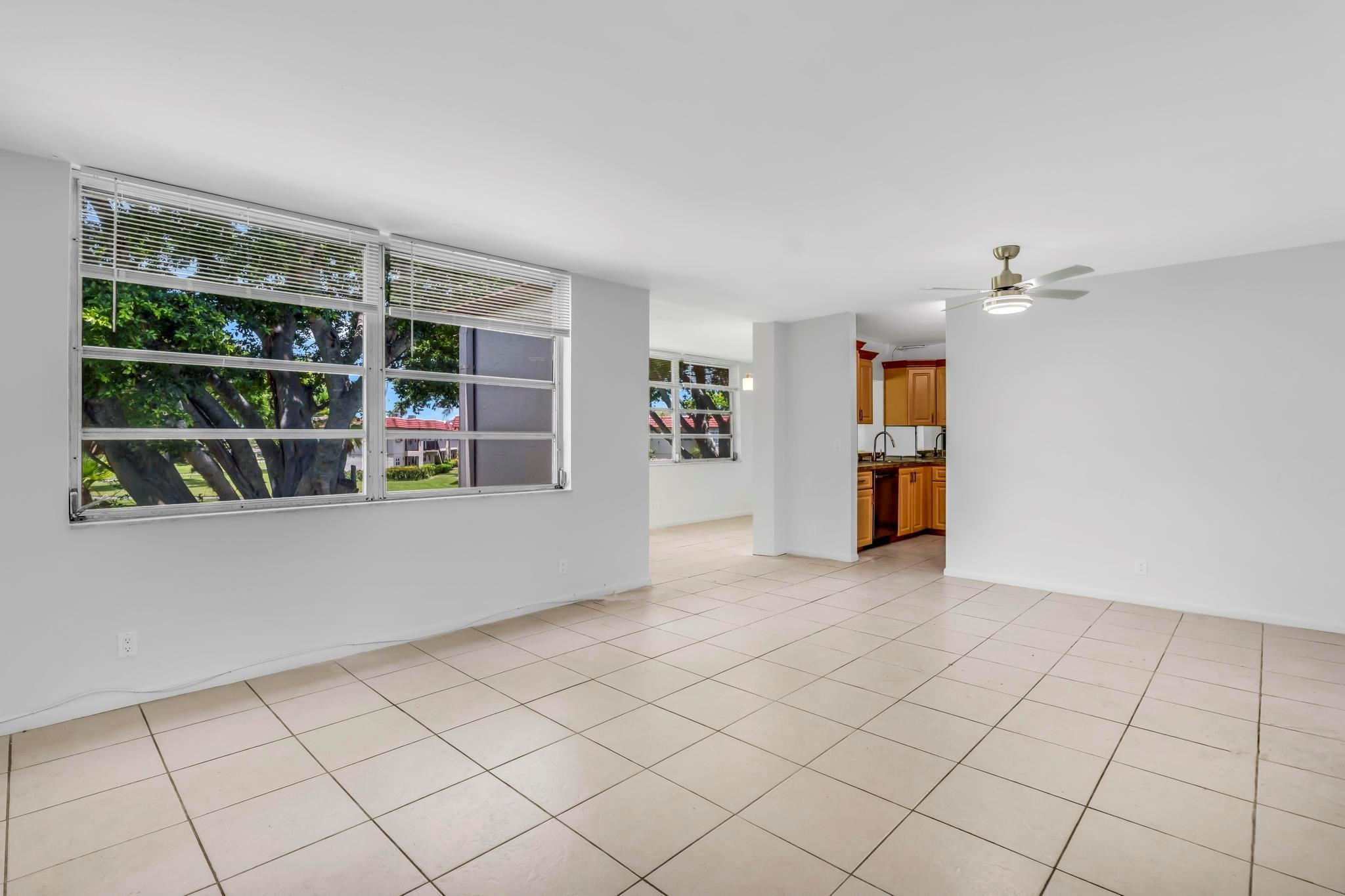 17 Willowbrook Ln 204