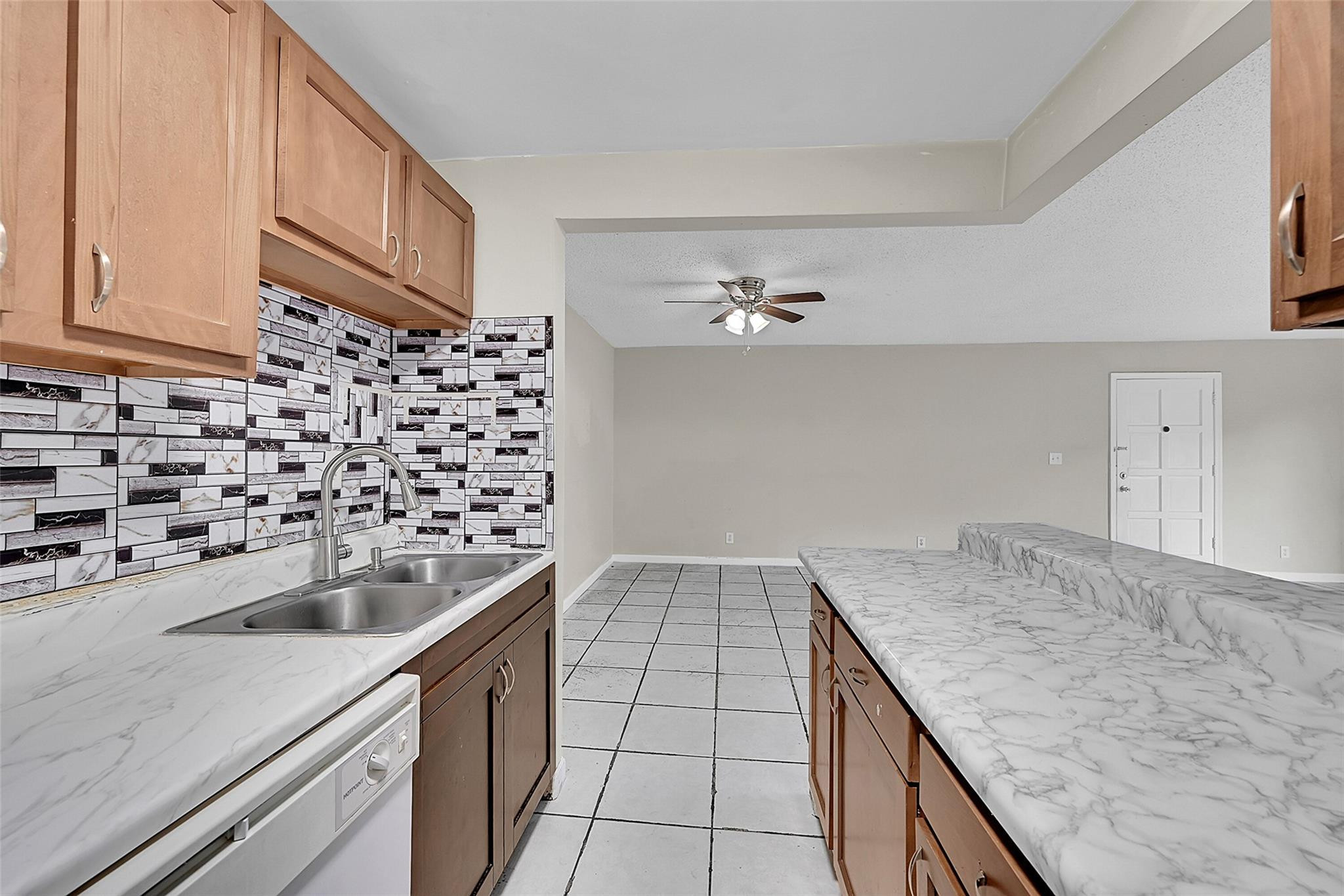 11607 NW 29th St 3B