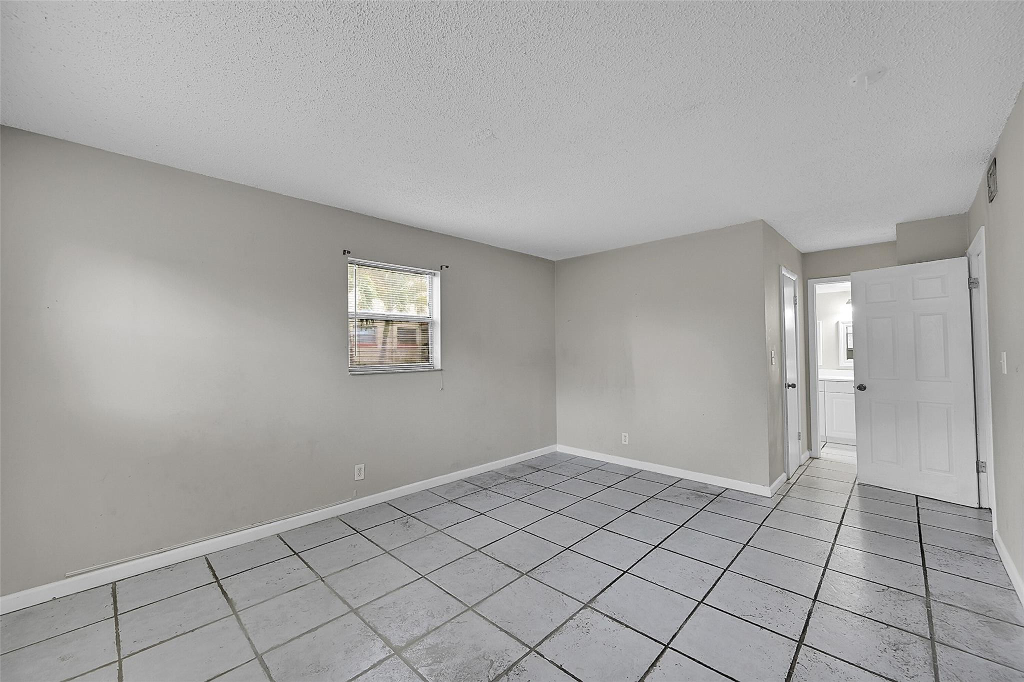 11607 NW 29th St 3B