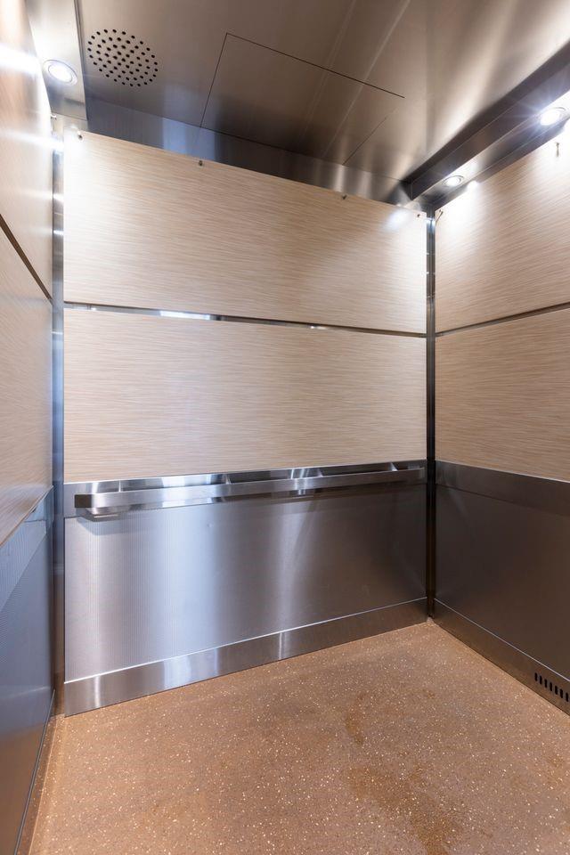 6850 Royal Palm Blvd 208