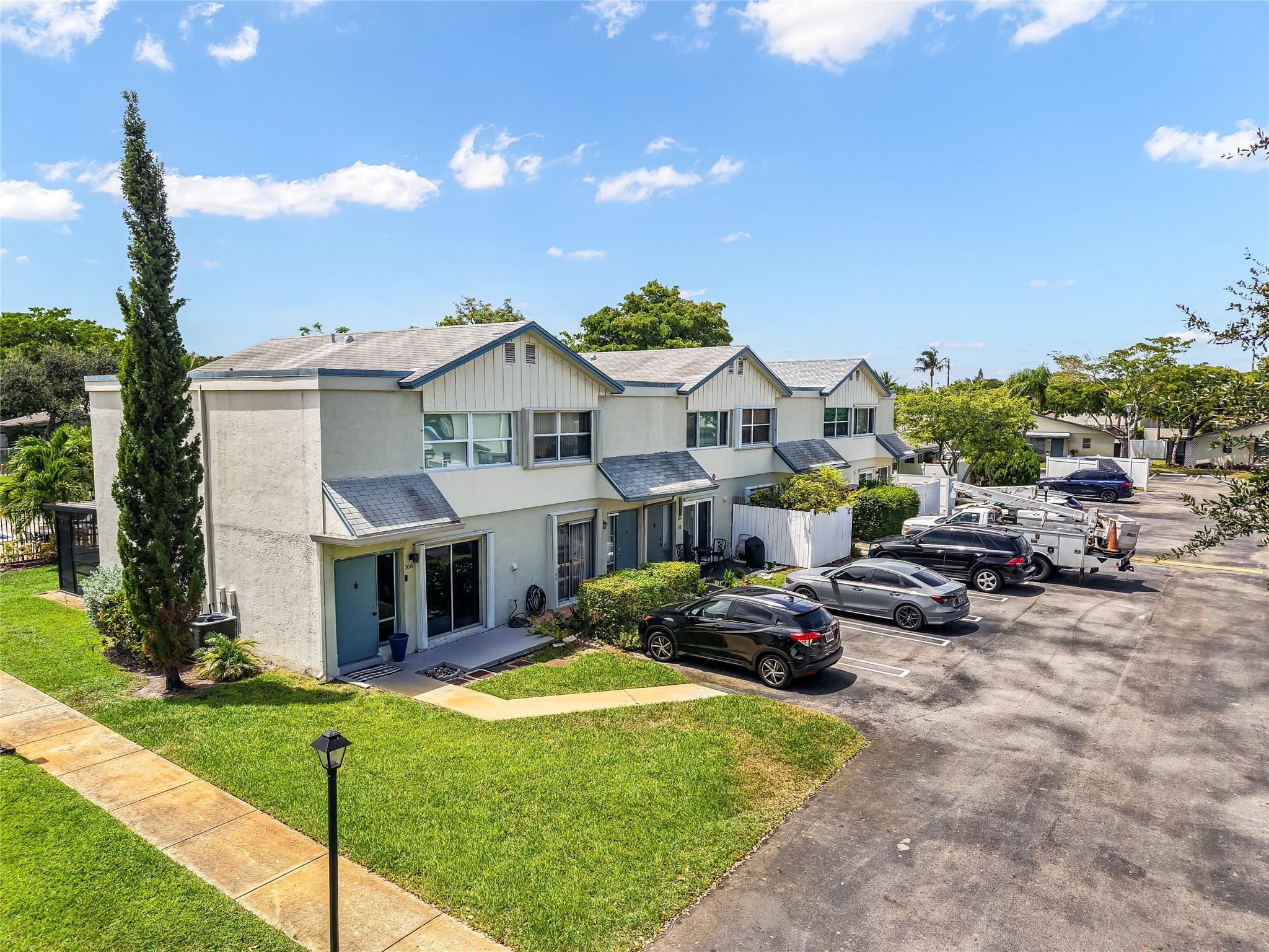 3001 NW 4th Ter
