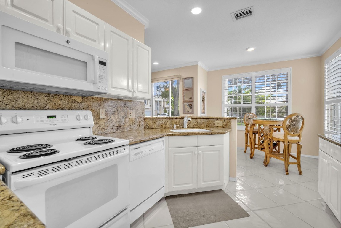 12441 NW 10th Ct A-15