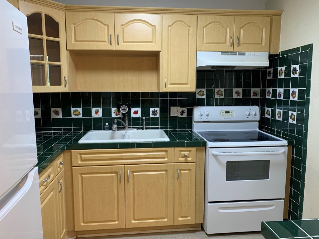 7805 W Atlantic Blvd 101