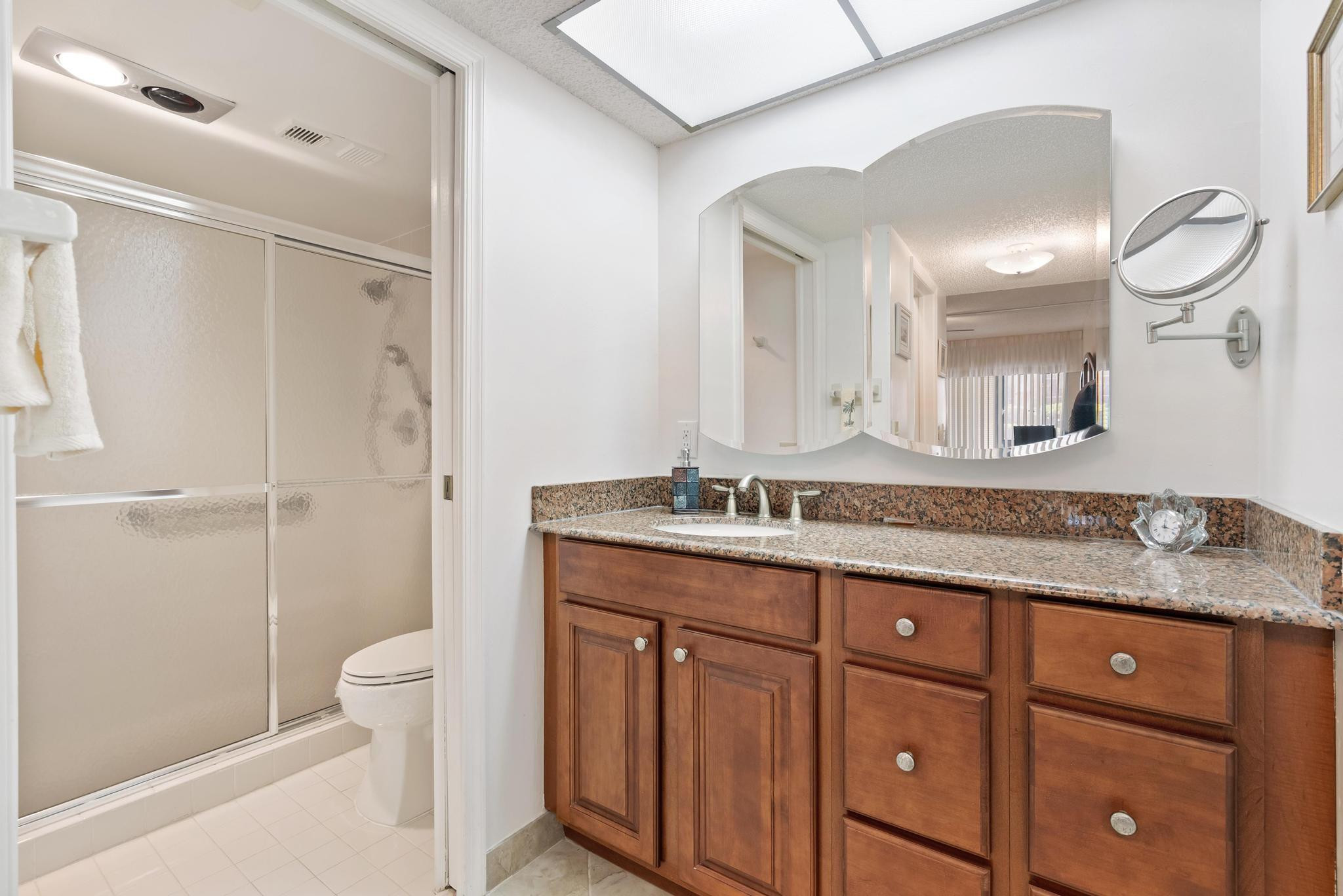 23385 Barwood Ln 102