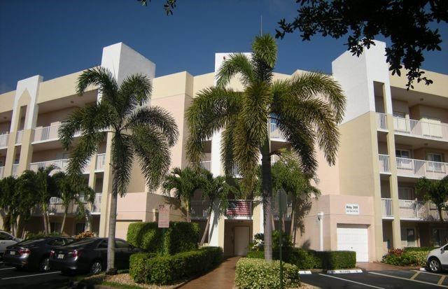 2541 N Nob Hill Rd 206